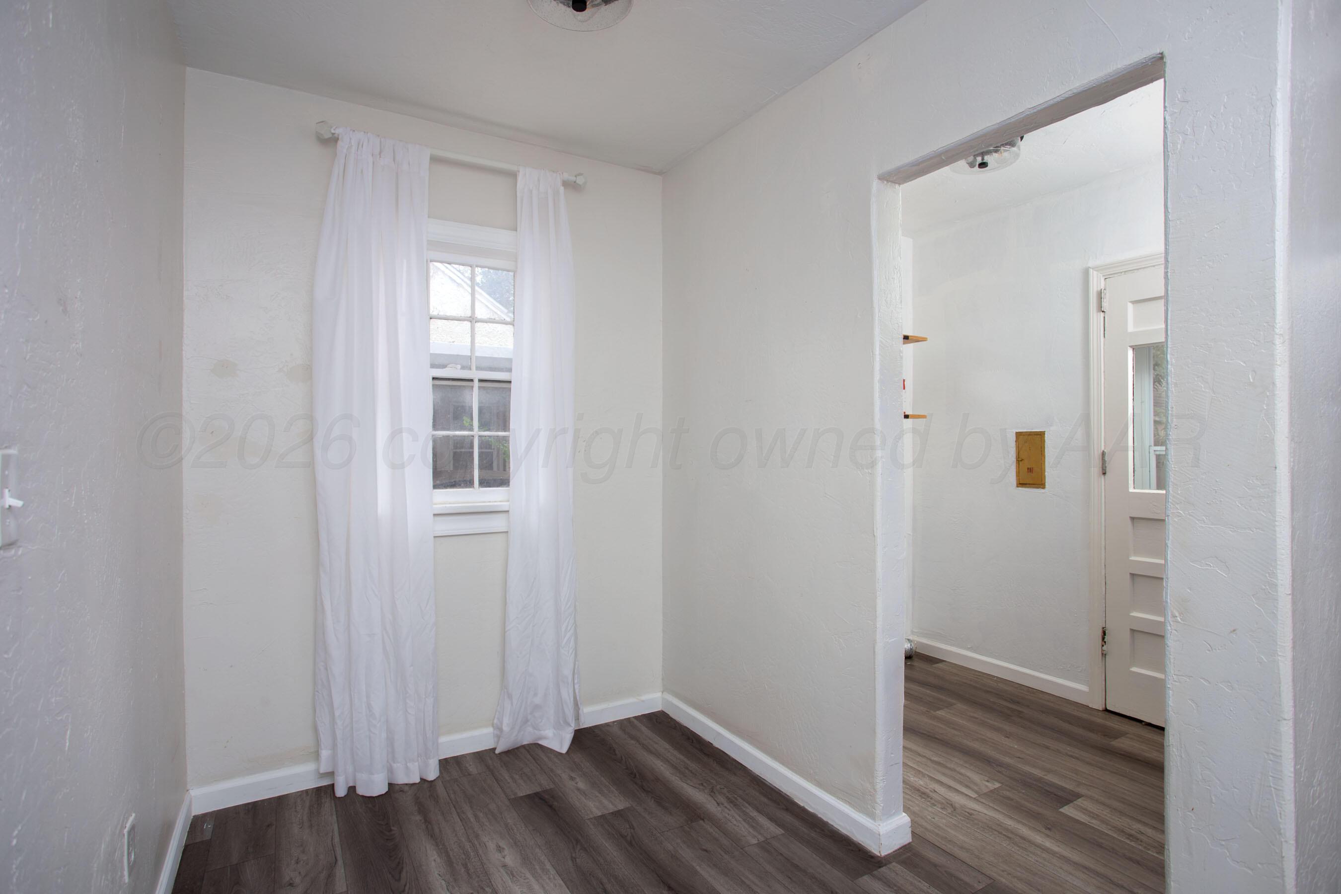 1033 Bowie Street Property Photo 18