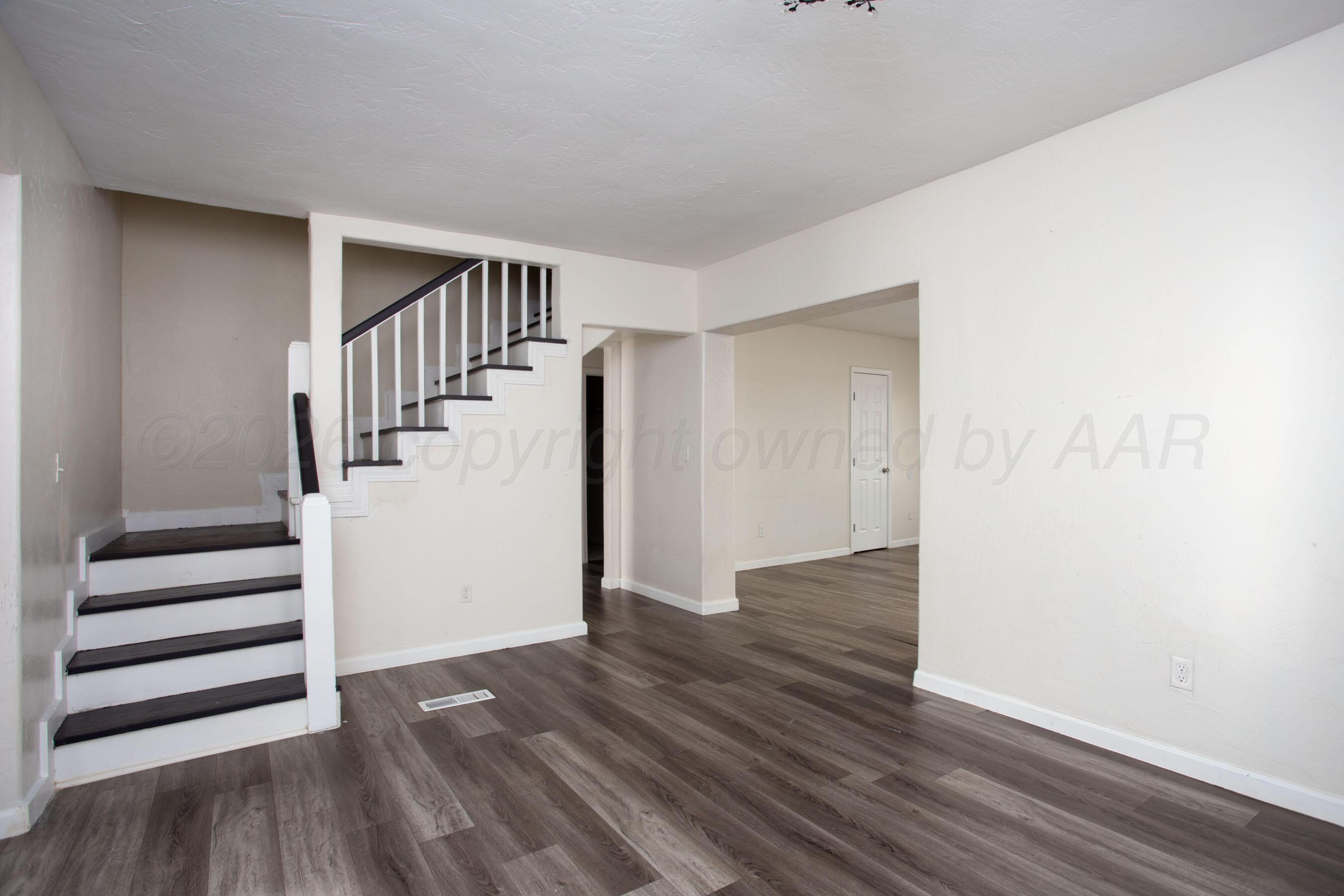 1033 Bowie Street Property Photo 20