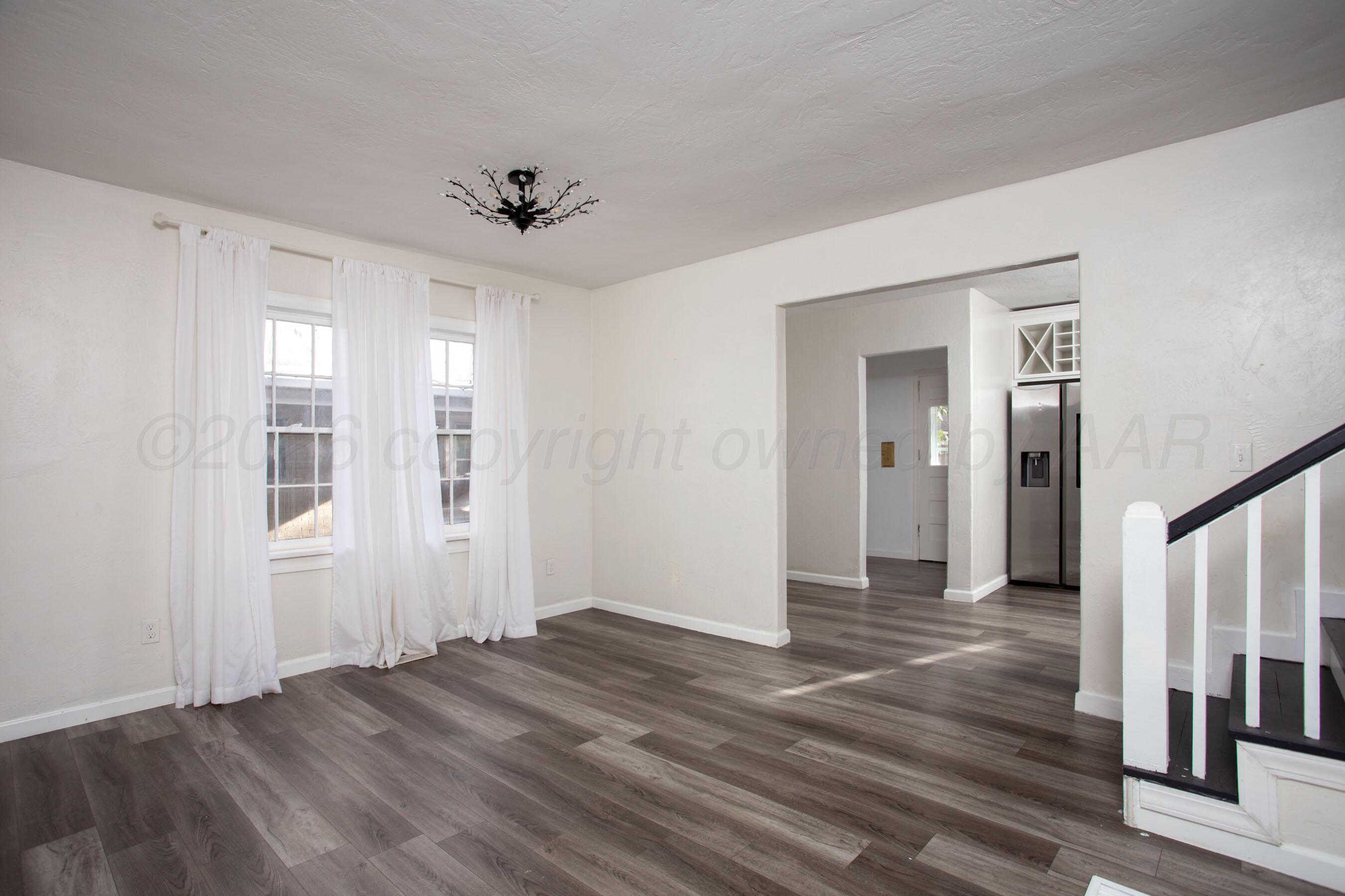 1033 Bowie Street Property Photo 21