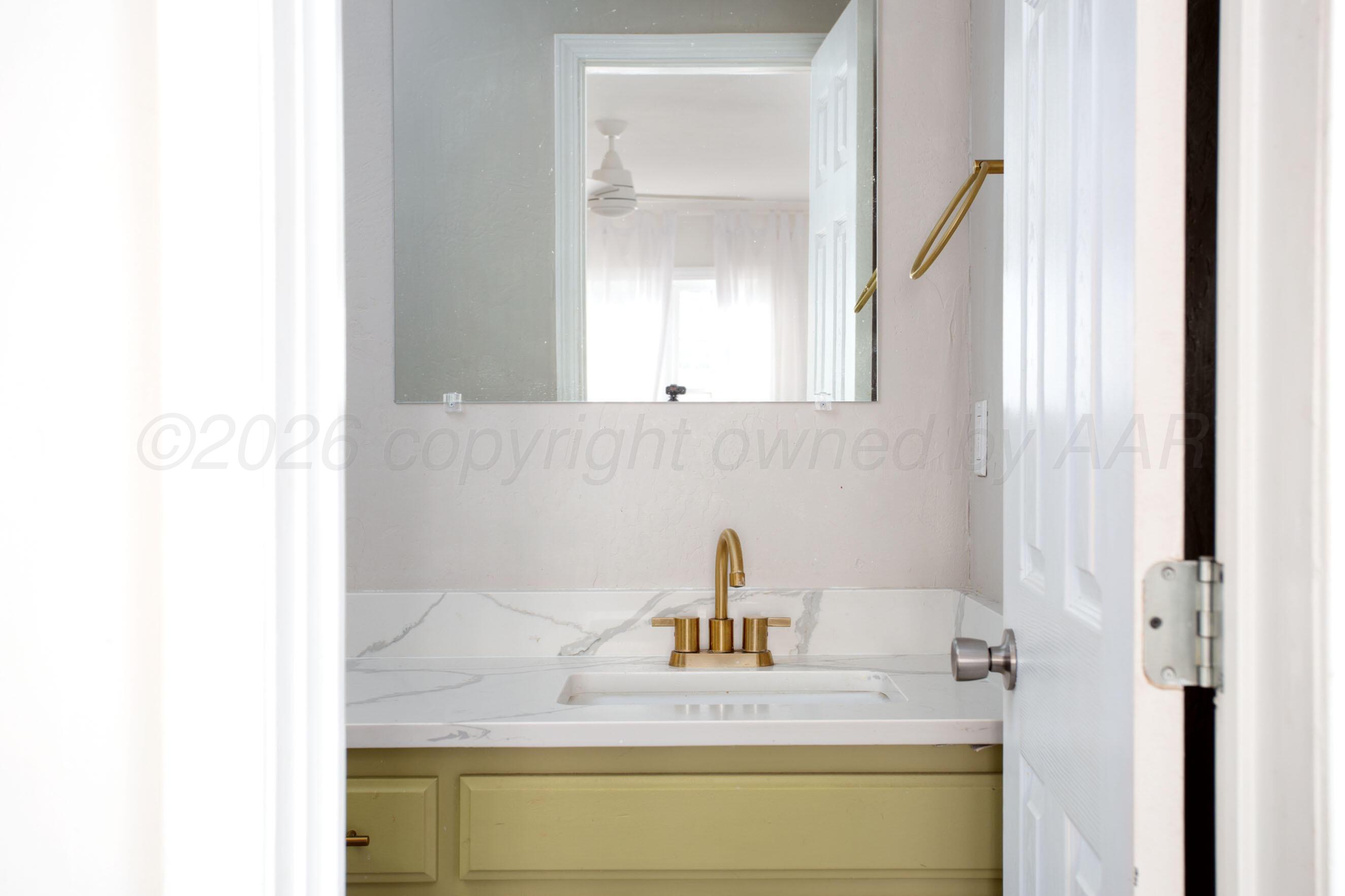 1033 Bowie Street Property Photo 24