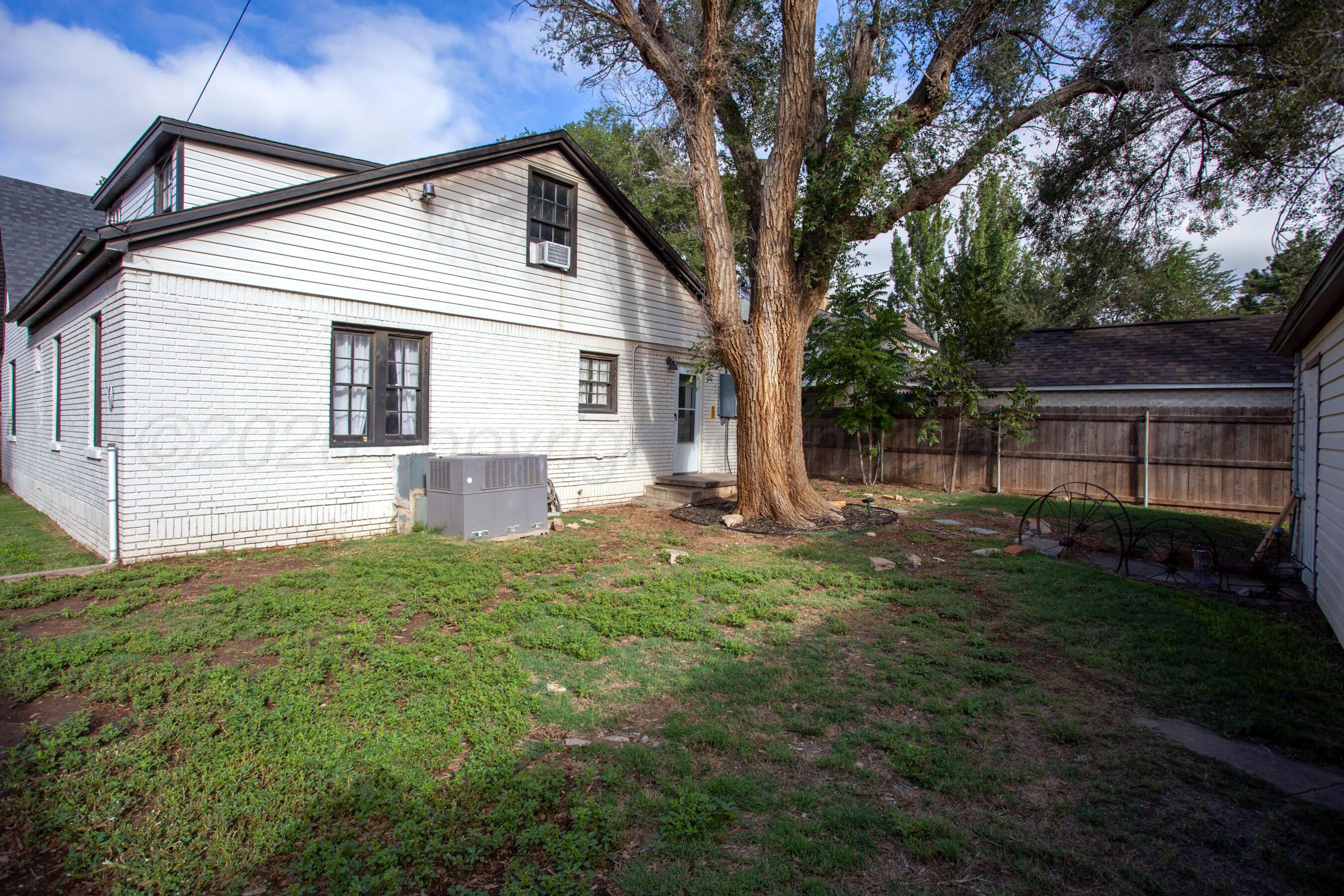 1033 Bowie Street Property Photo 29
