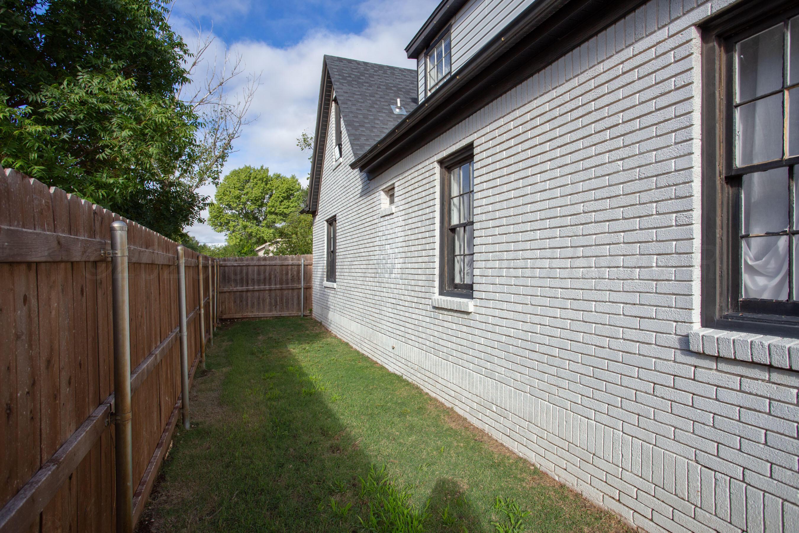1033 Bowie Street Property Photo 30