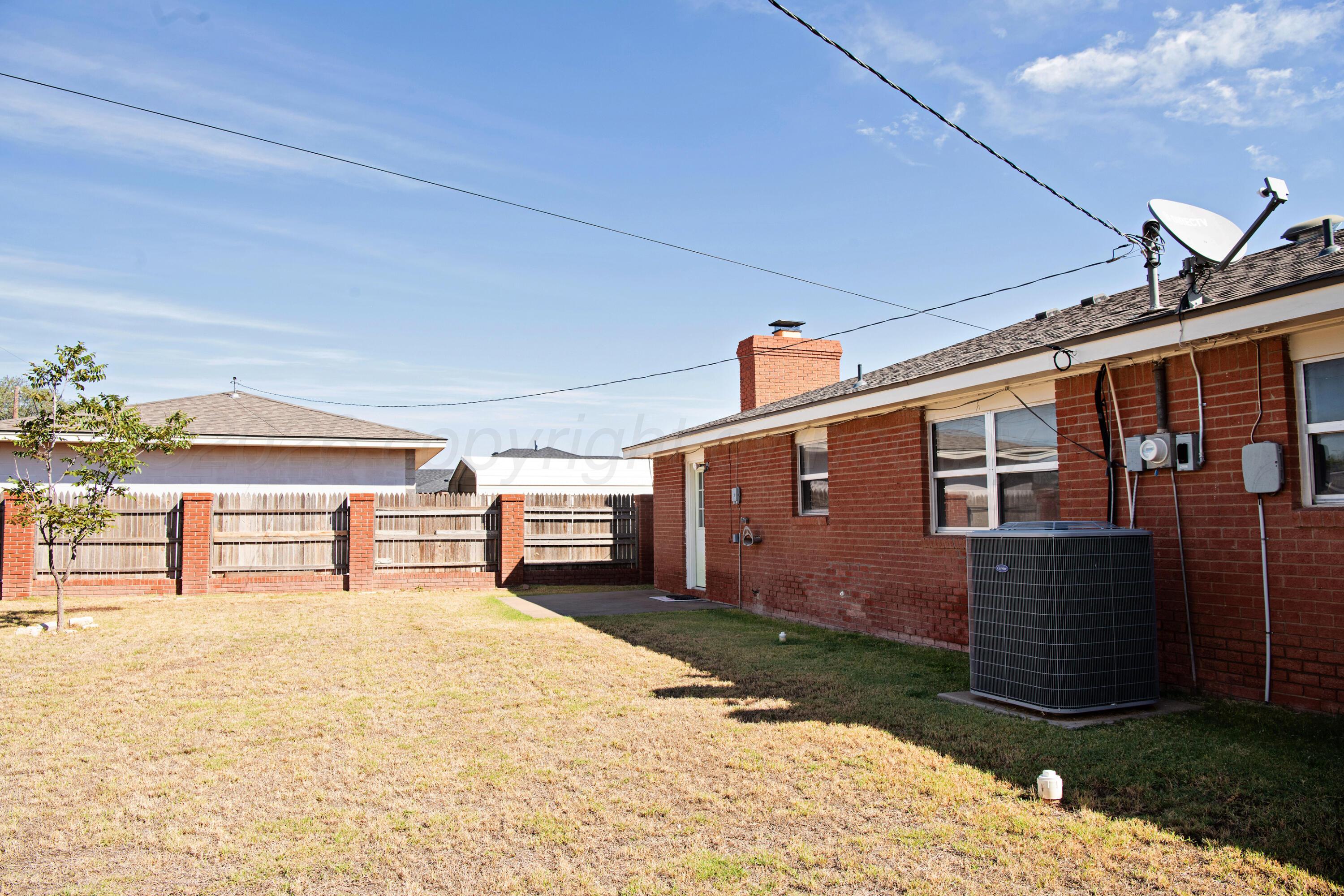 1507 N Irving Street Property Photo 18
