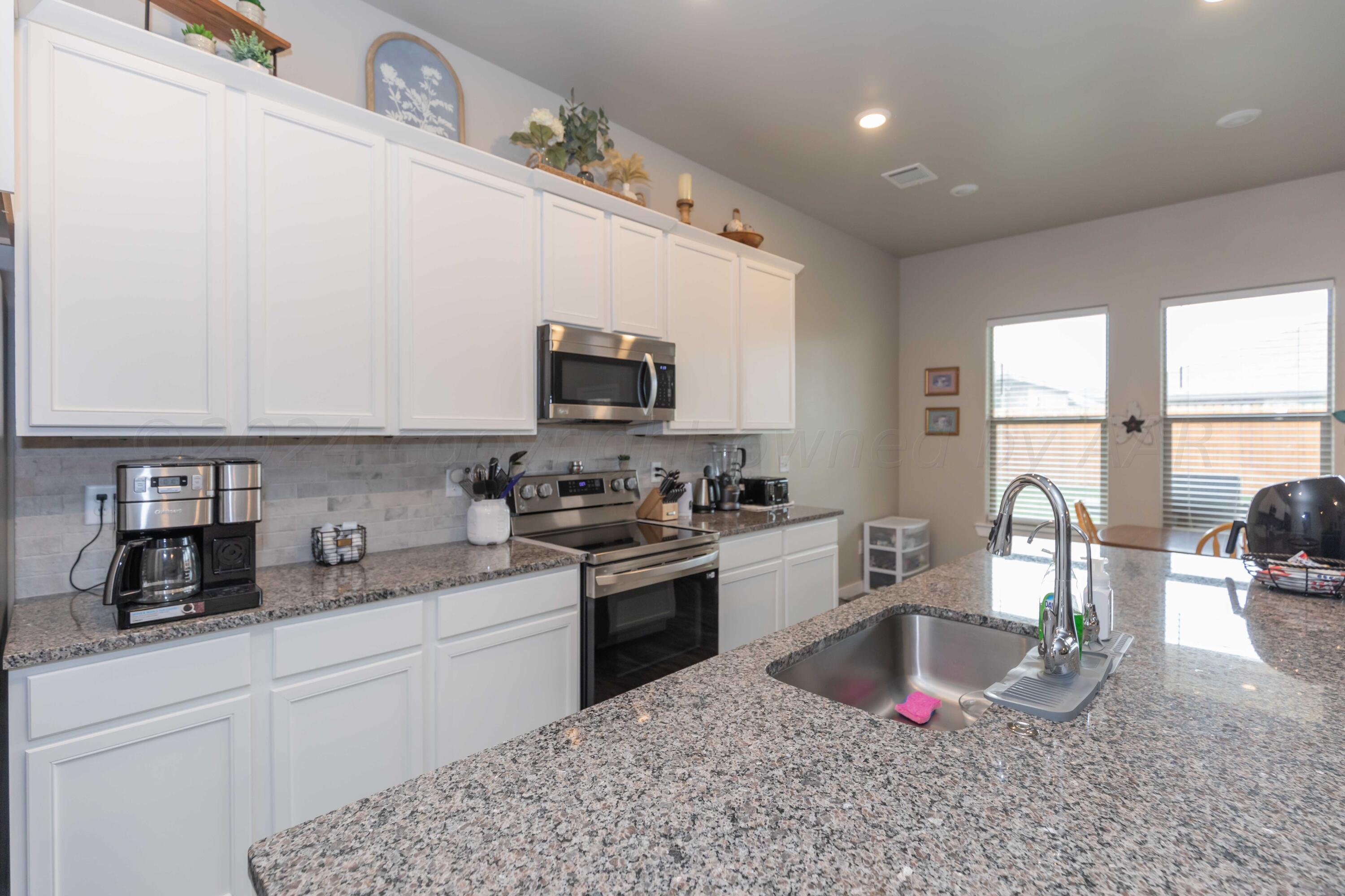 1839 Montaluse Road Property Photo 11