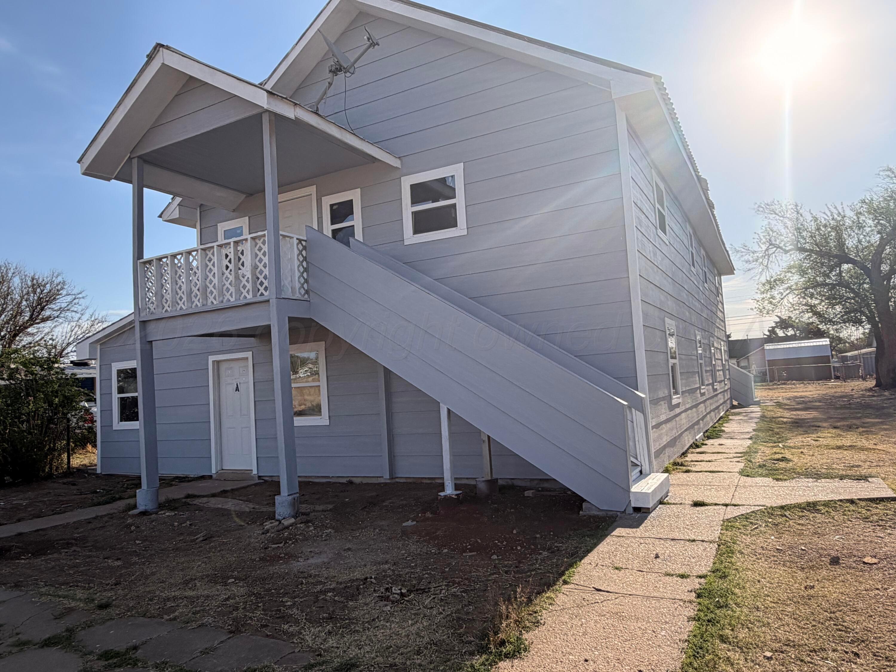 404 N Lincoln Street Property Photo 1