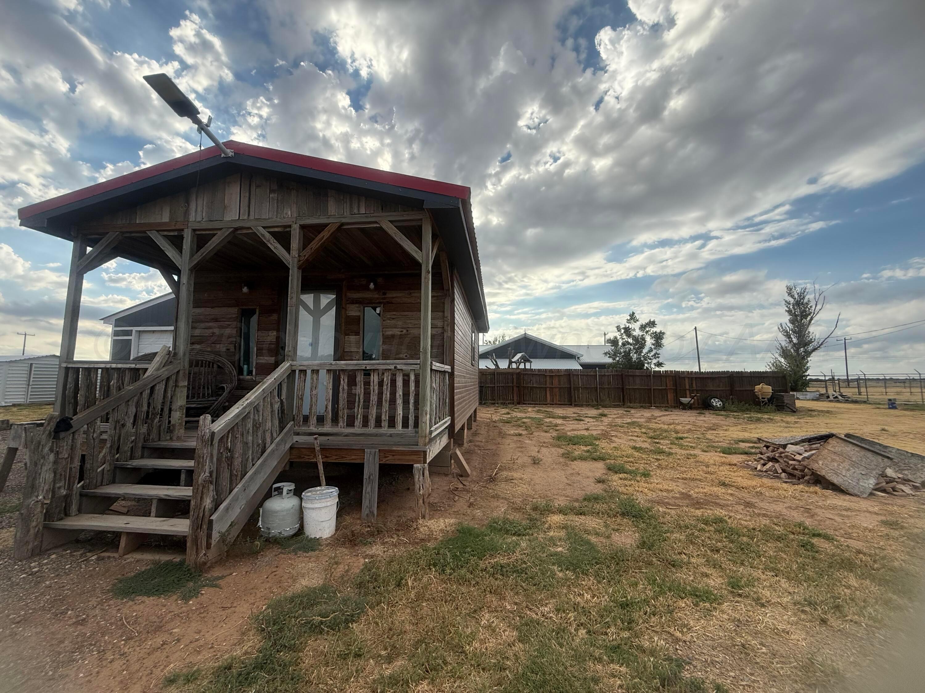 14275 Farm To Market Road 1151 C Property Photo 3