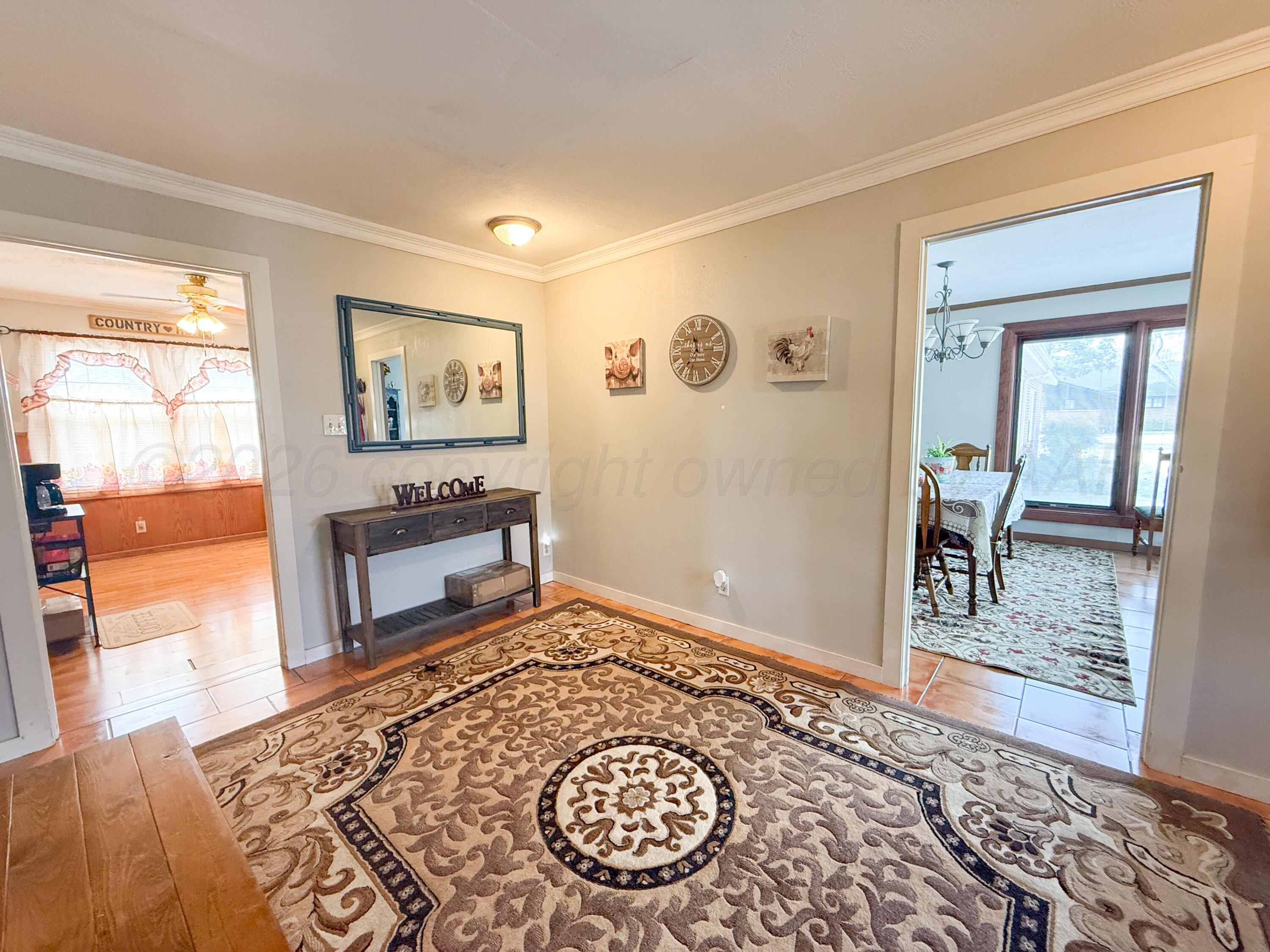 1615 N Russell Street Property Photo 8