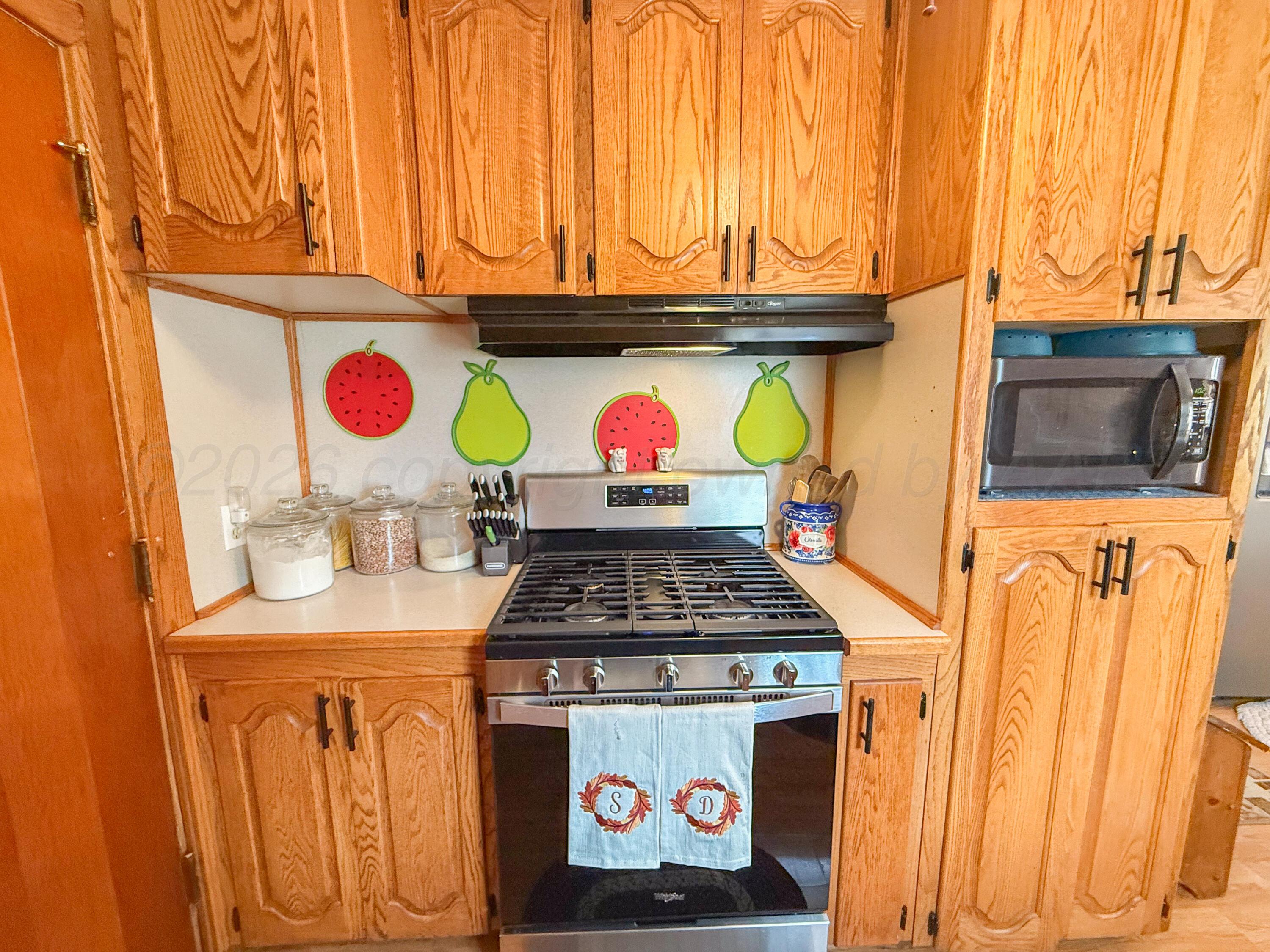 1615 N Russell Street Property Photo 11