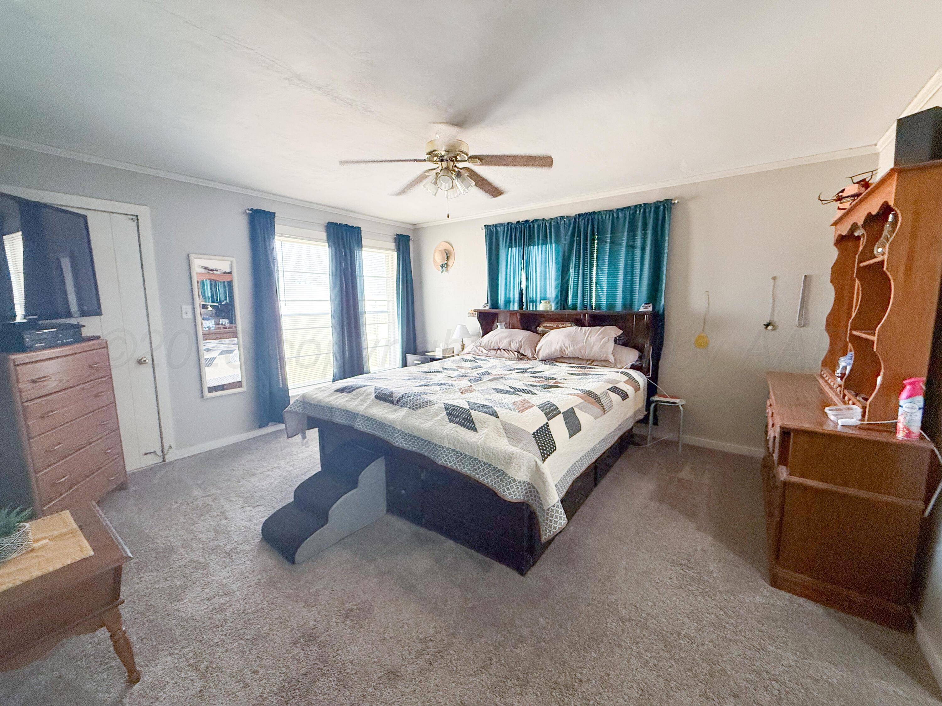 1615 N Russell Street Property Photo 28