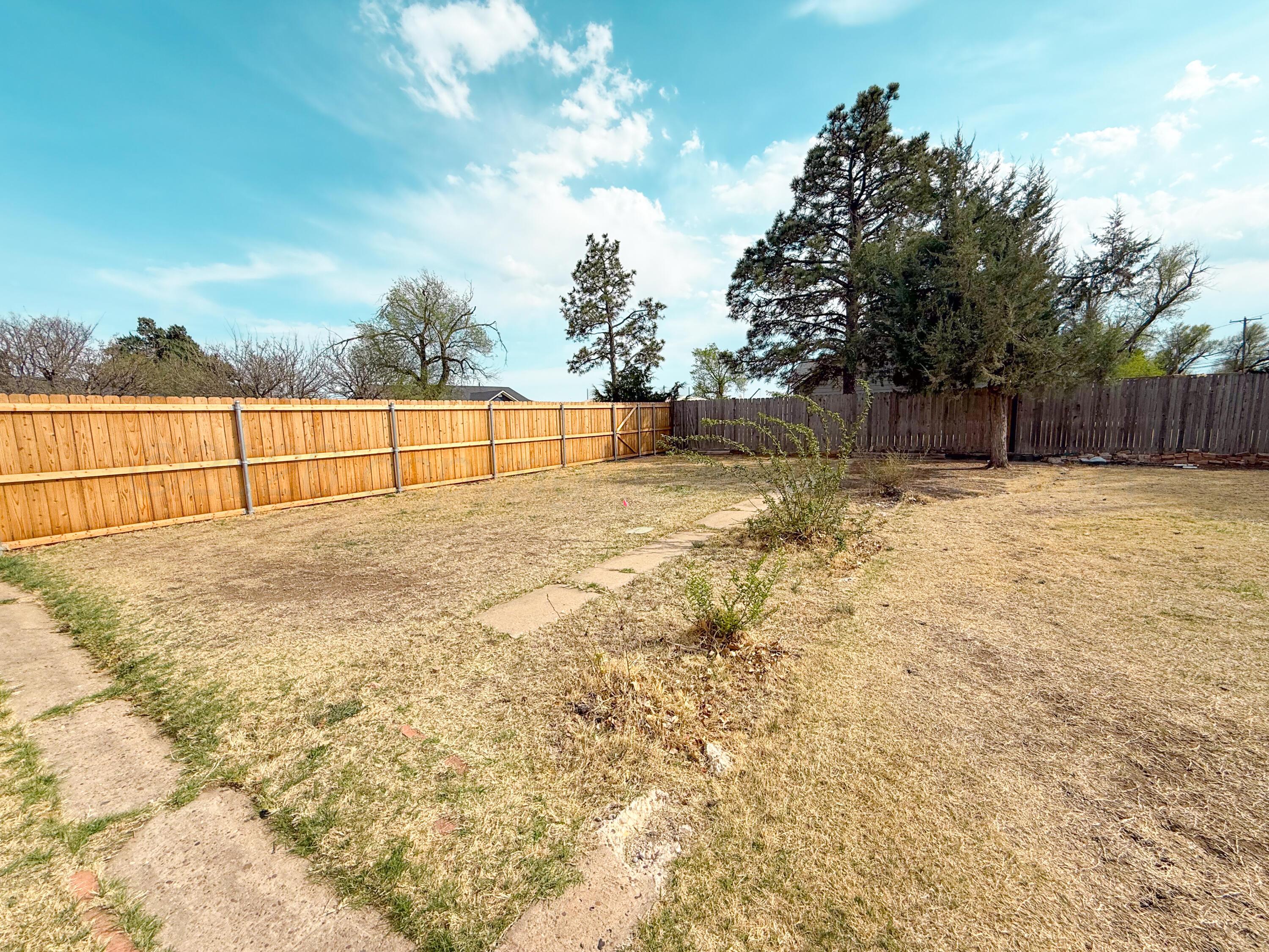 1615 N Russell Street Property Photo 41