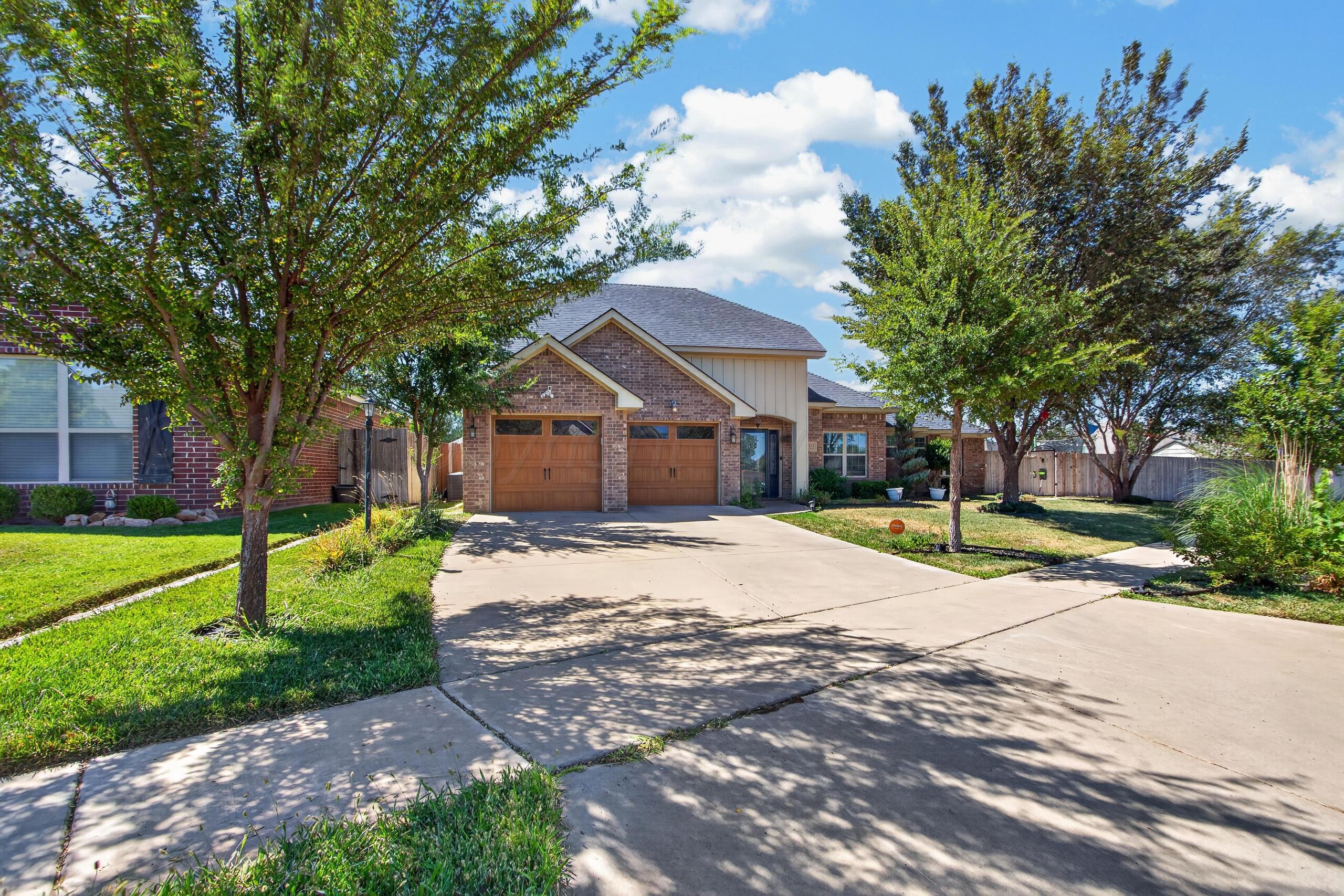 9315 Clint Avenue Property Photo 1
