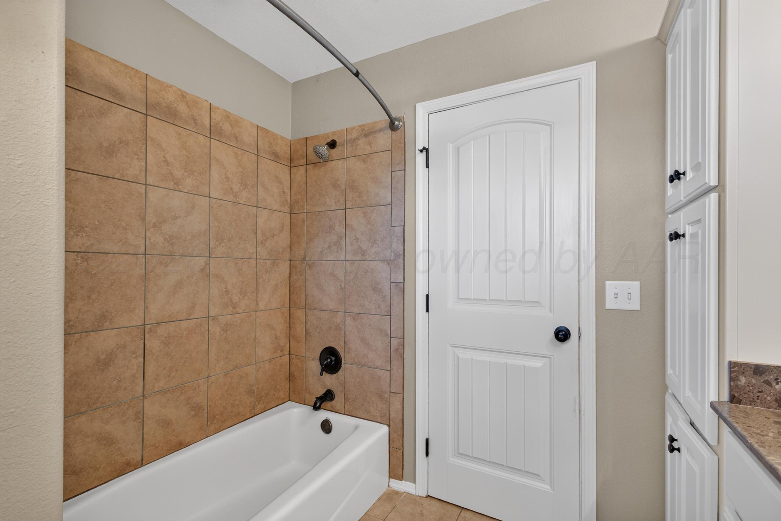 9315 Clint Avenue Property Photo 23