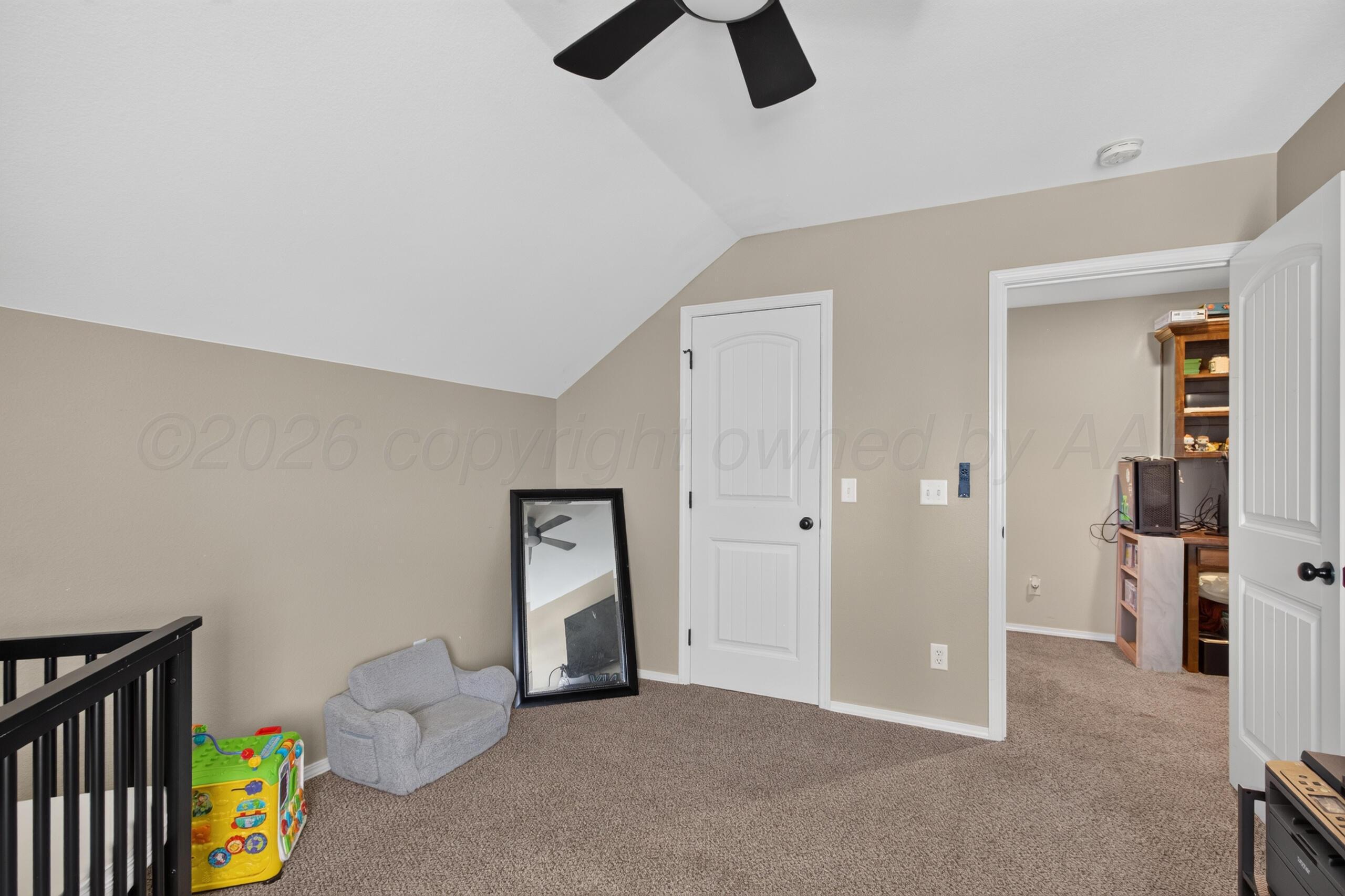 9315 Clint Avenue Property Photo 28