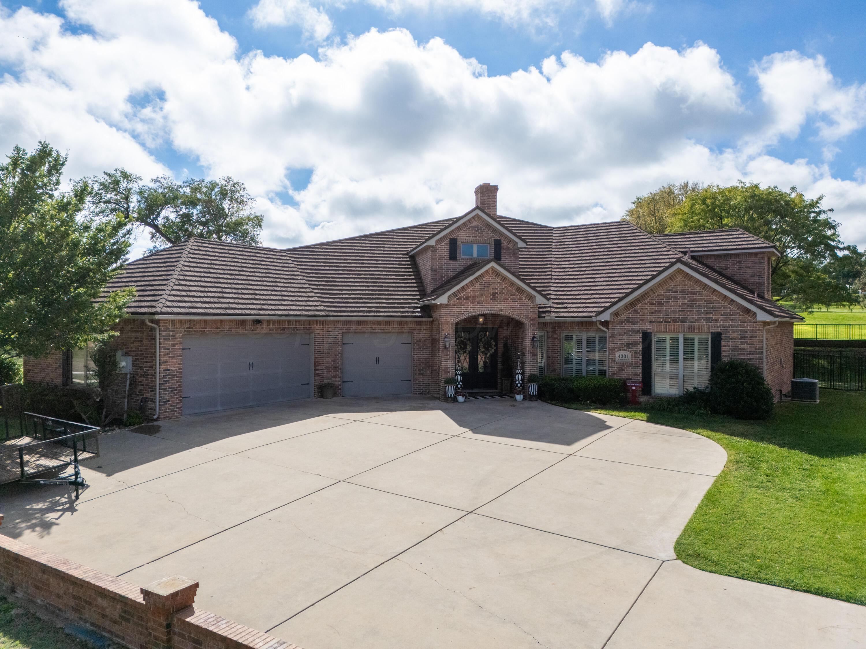 4301 Fairway Drive Property Photo 2