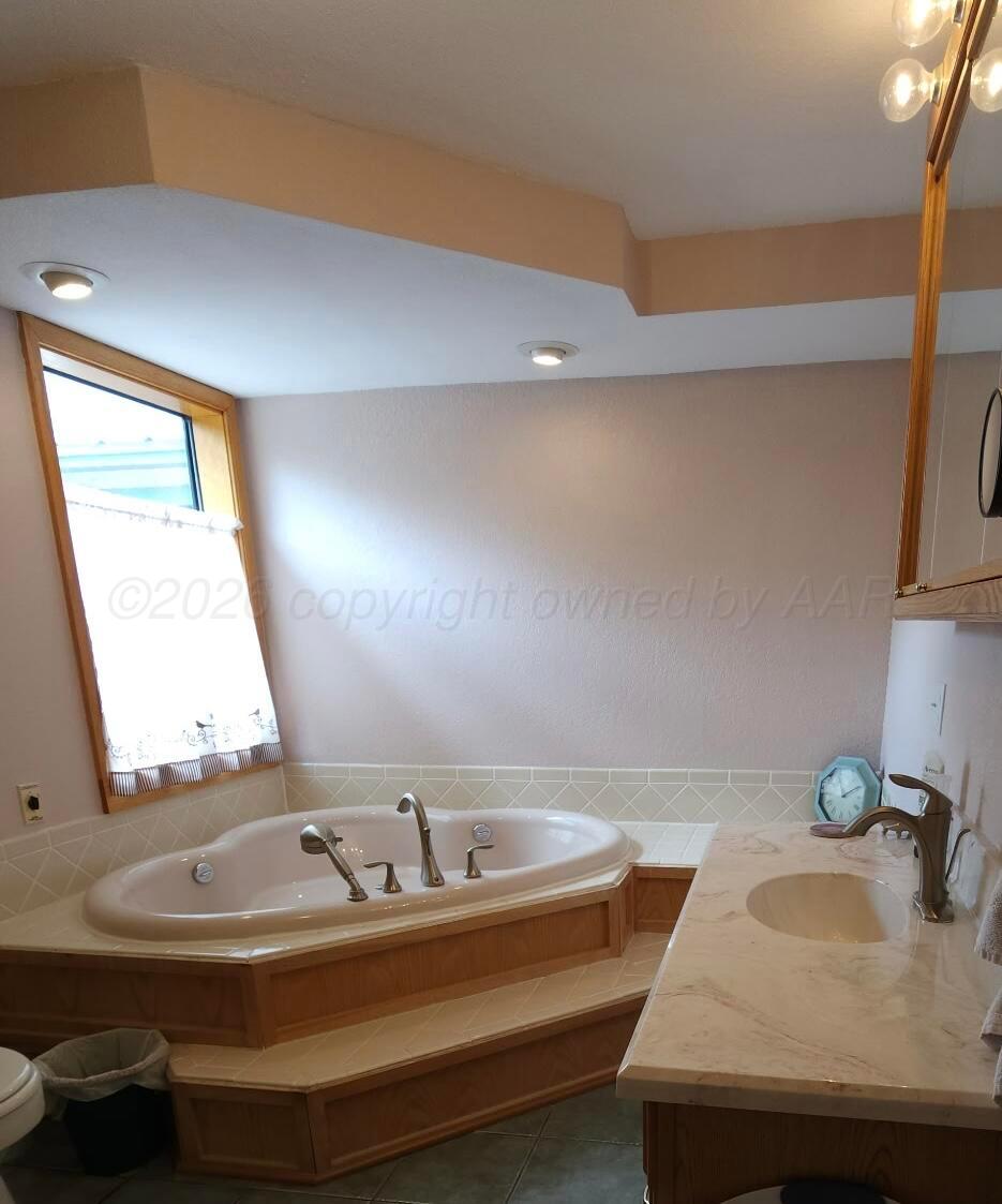 1103 Cheyenne Avenue Property Photo 9