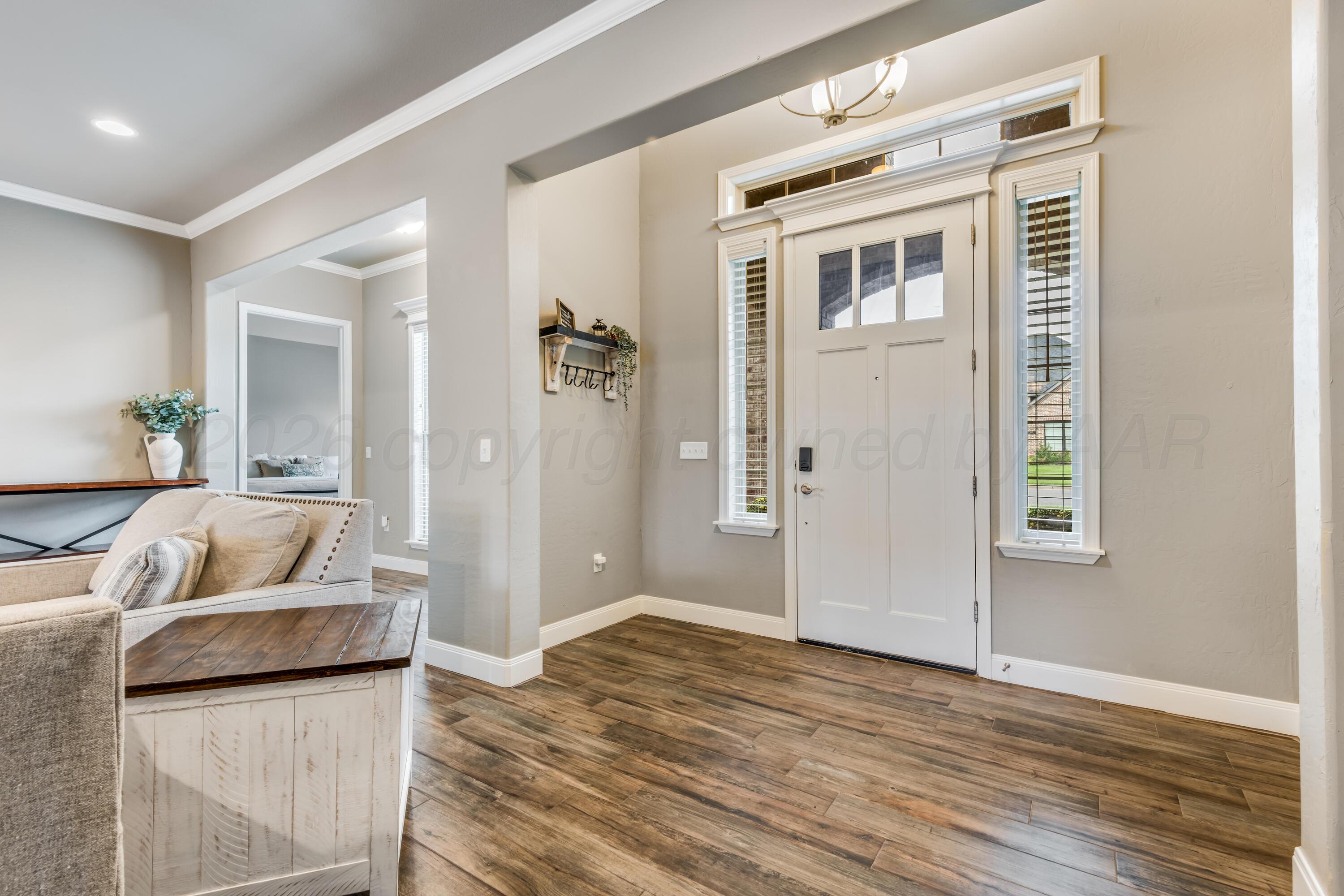 6204 Time Square Property Photo 4