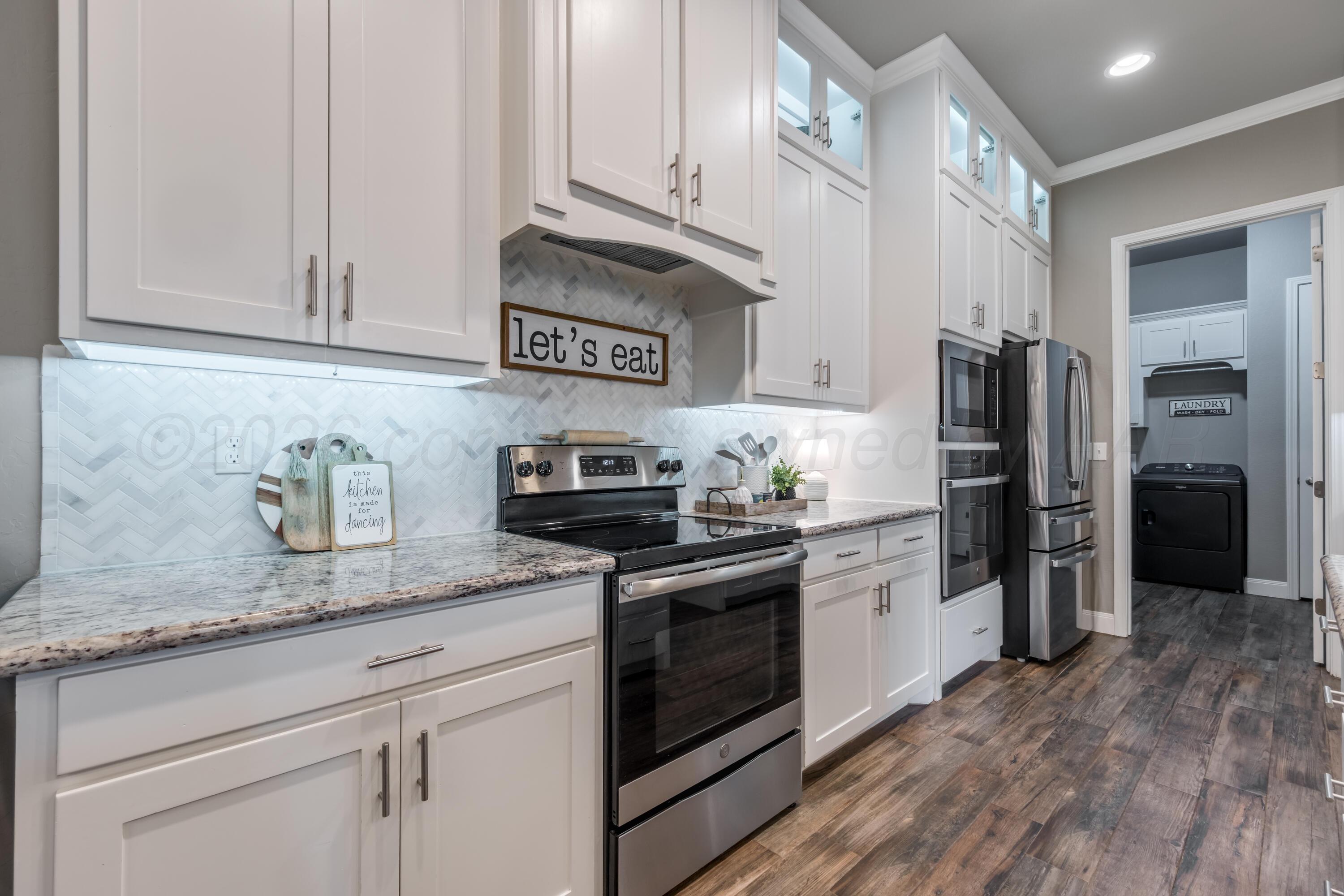 6204 Time Square Property Photo 7