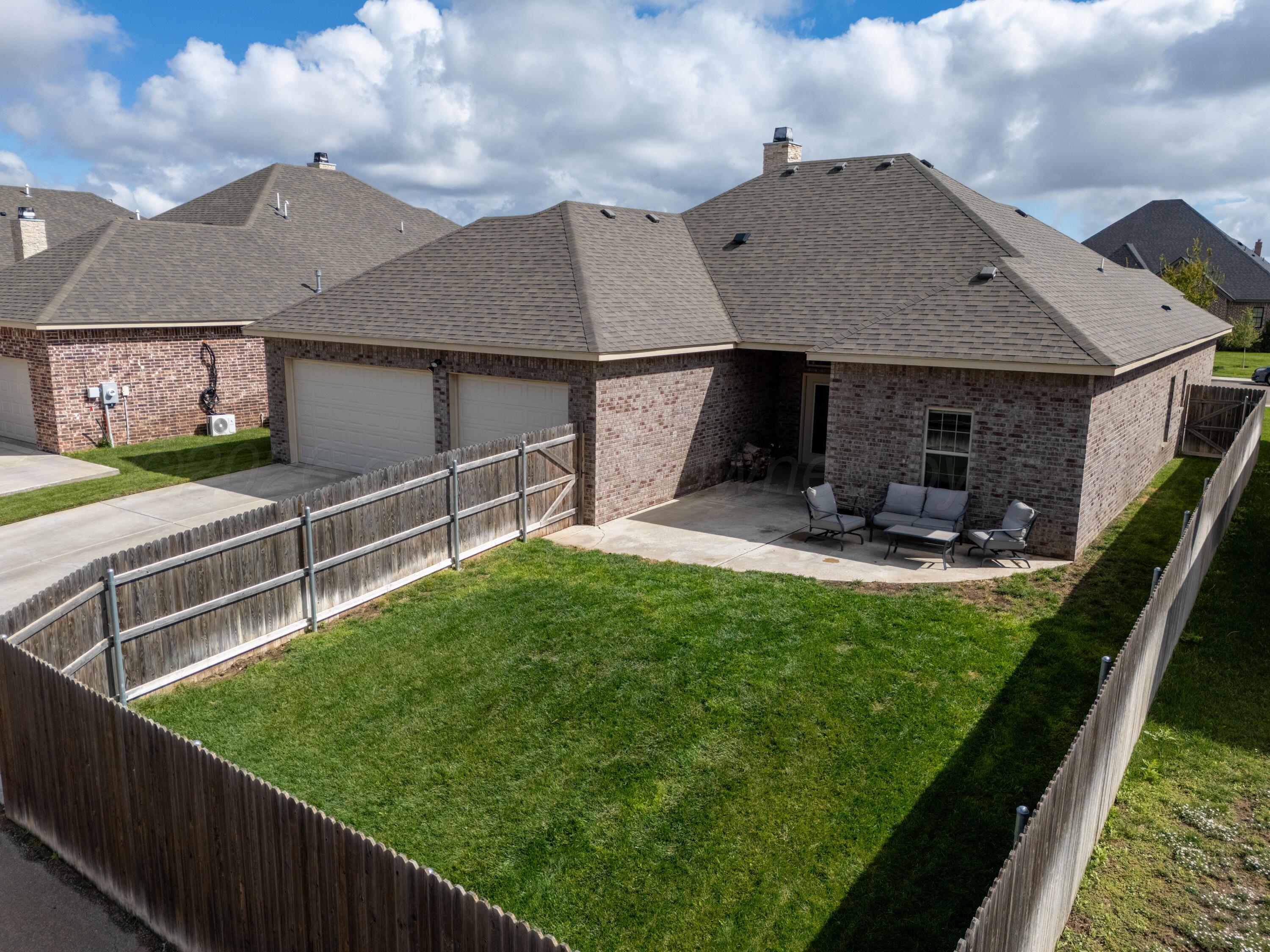 6204 Time Square Property Photo 14