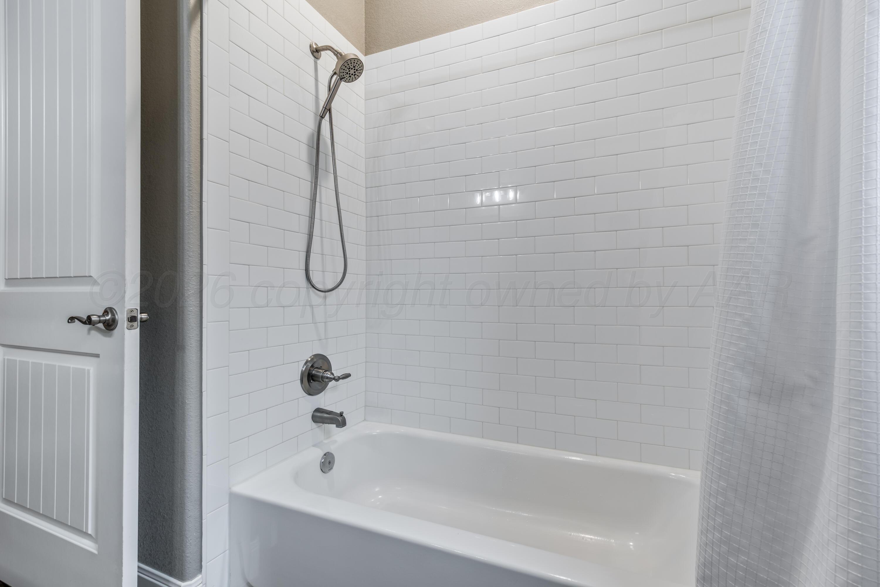 6204 Time Square Property Photo 29