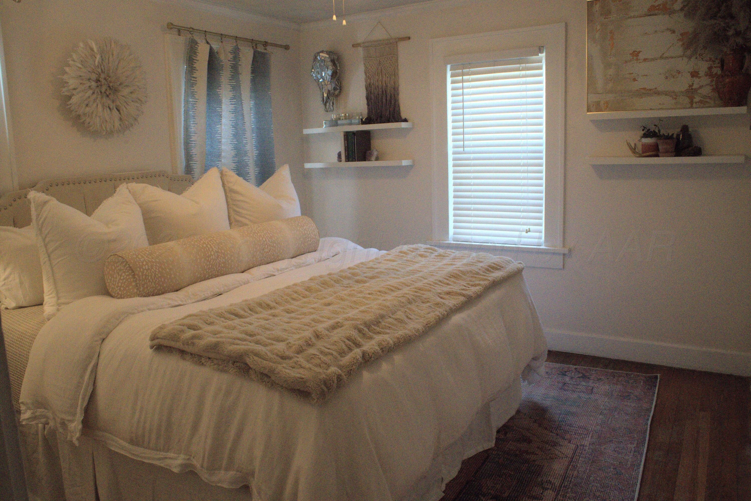 1133 Bellaire Street Property Photo 8