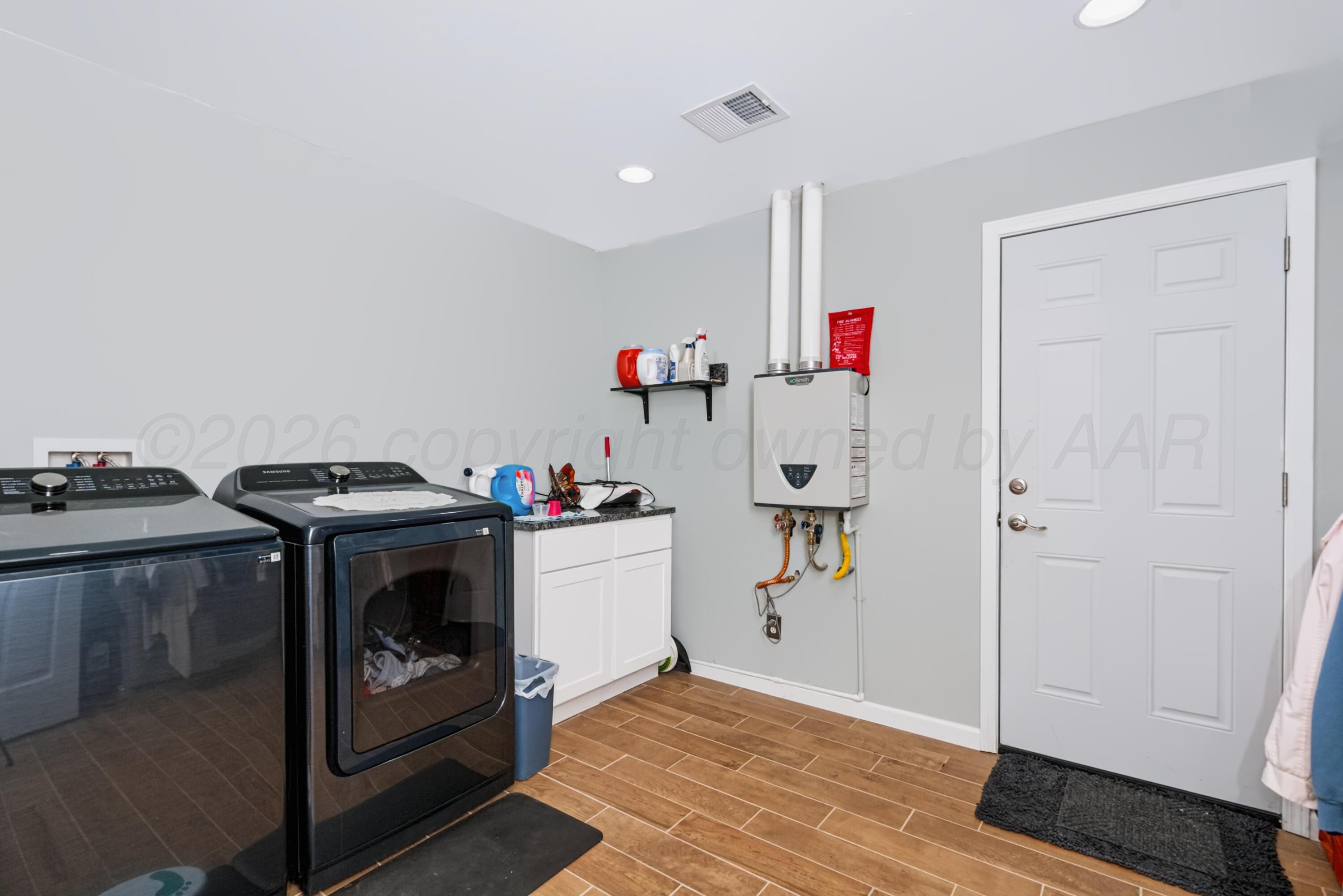 4548 Peterson Road Property Photo 15