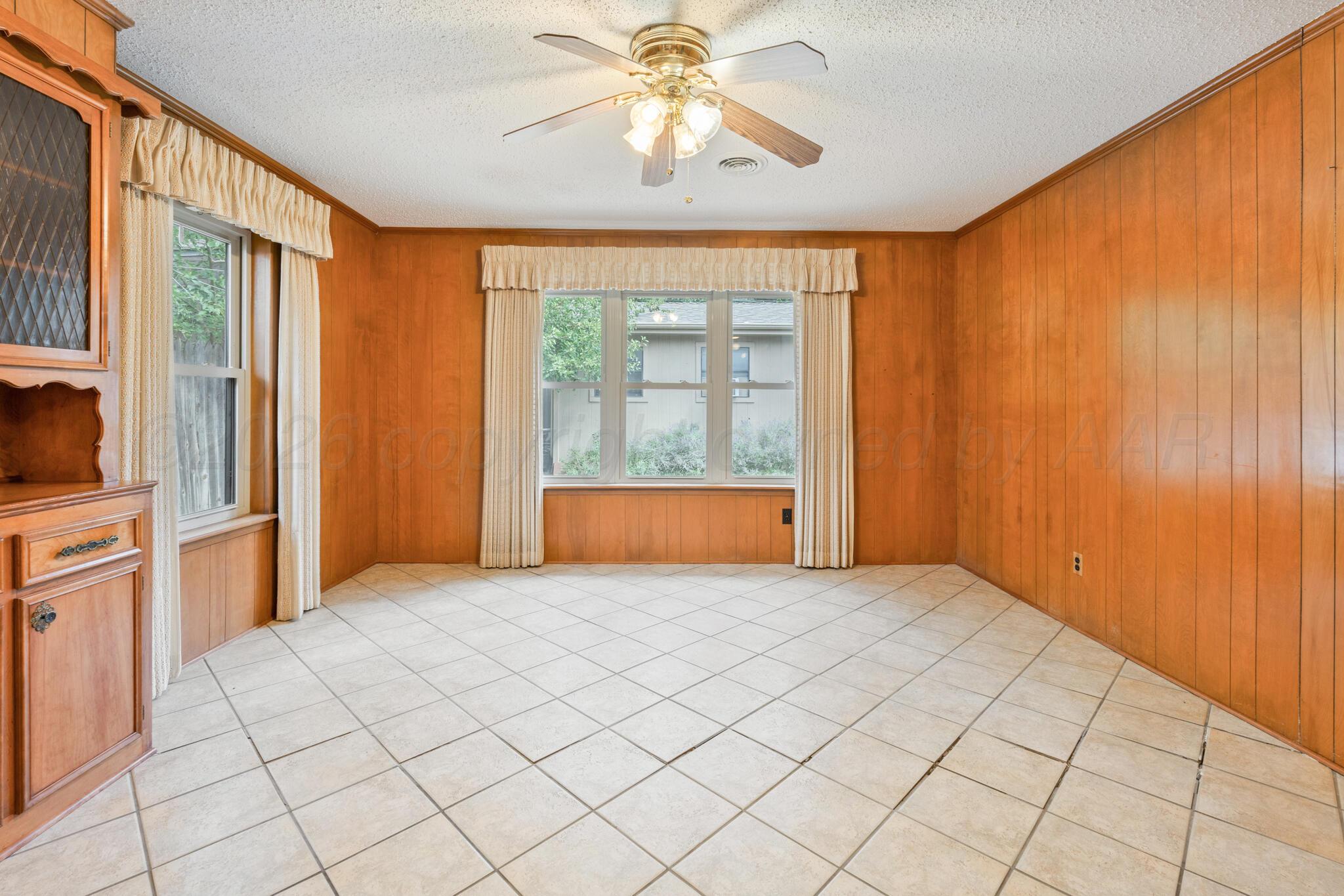 3907 Teckla Boulevard Property Photo 6