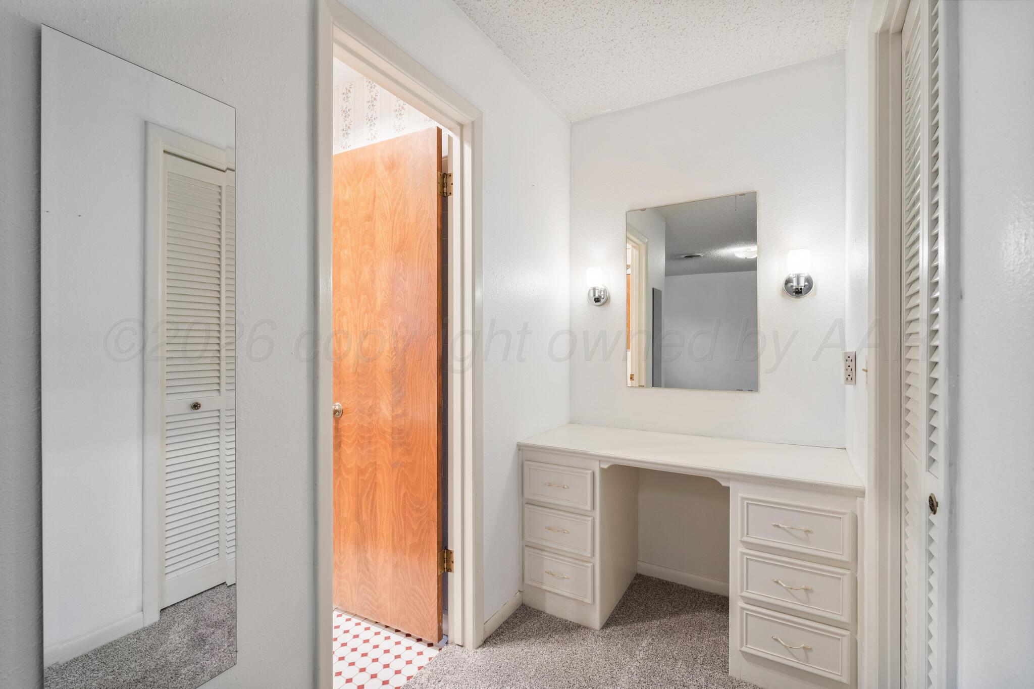 3907 Teckla Boulevard Property Photo 12
