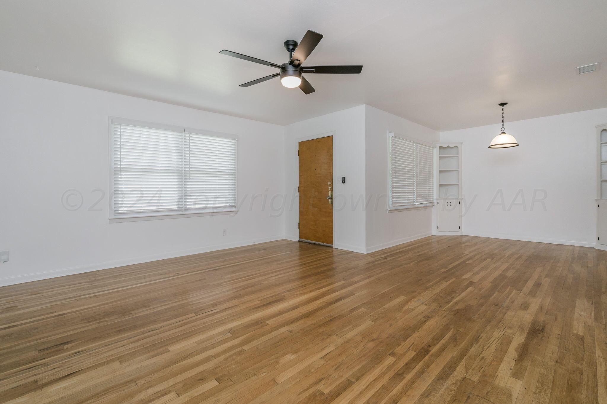 3511 S Lamar Street Property Photo 4