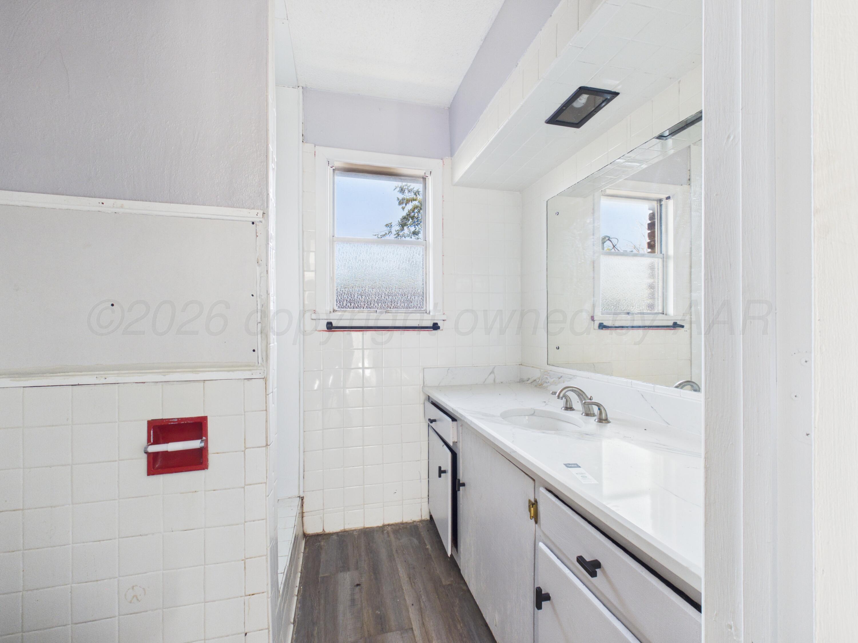 2 Home Property Portfolio Property Photo 11