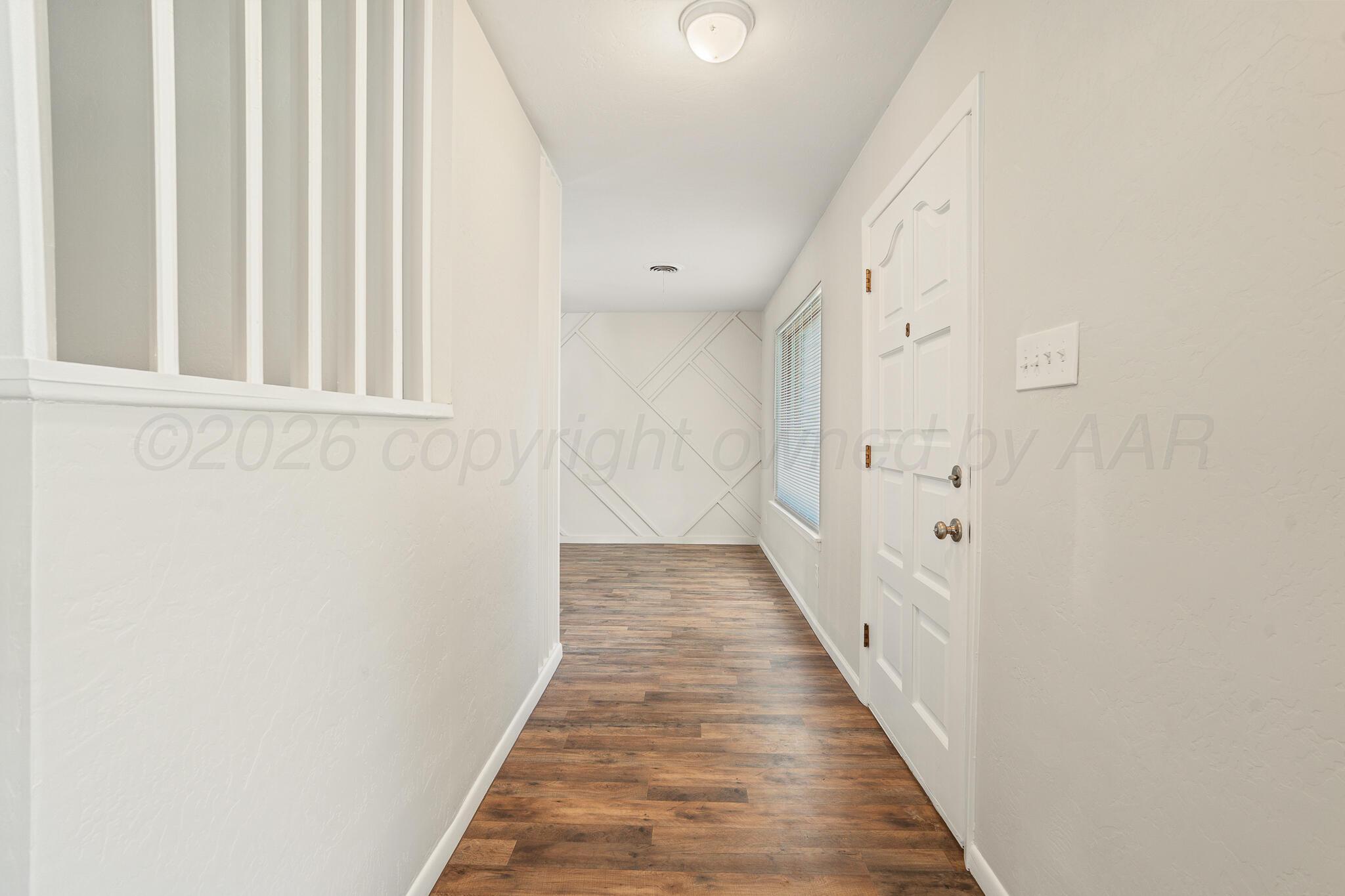 3406 Marion Street Property Photo 4