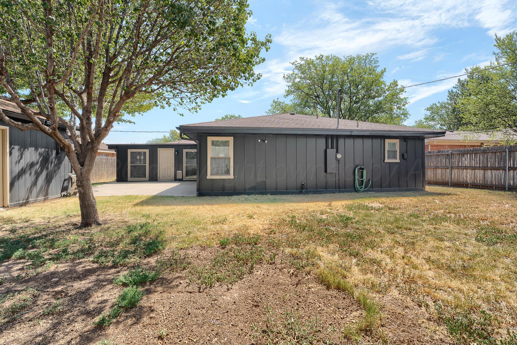 3406 Marion Street Property Photo 29