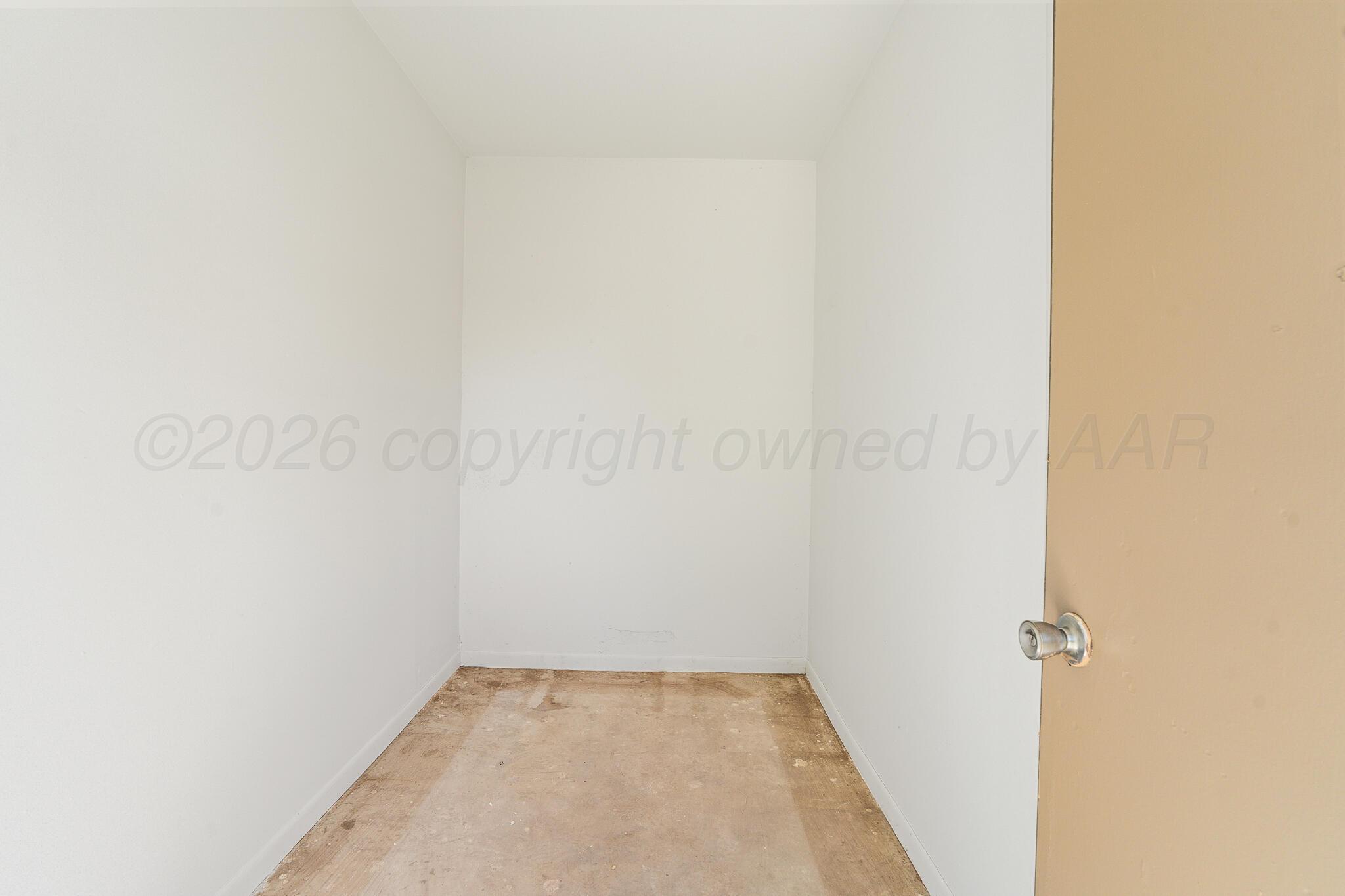 3406 Marion Street Property Photo 33