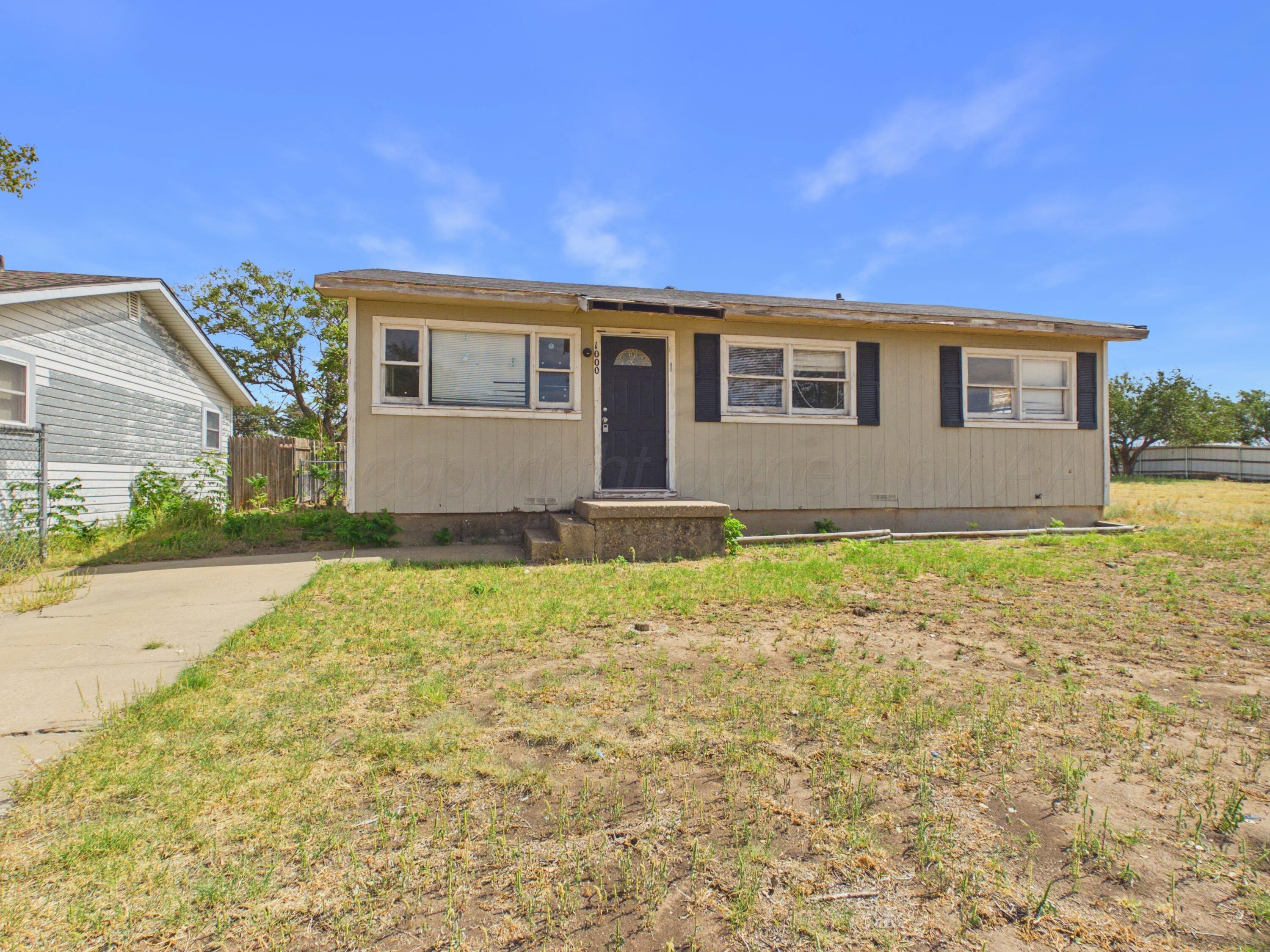 1000 N Alabama Property Photo 1