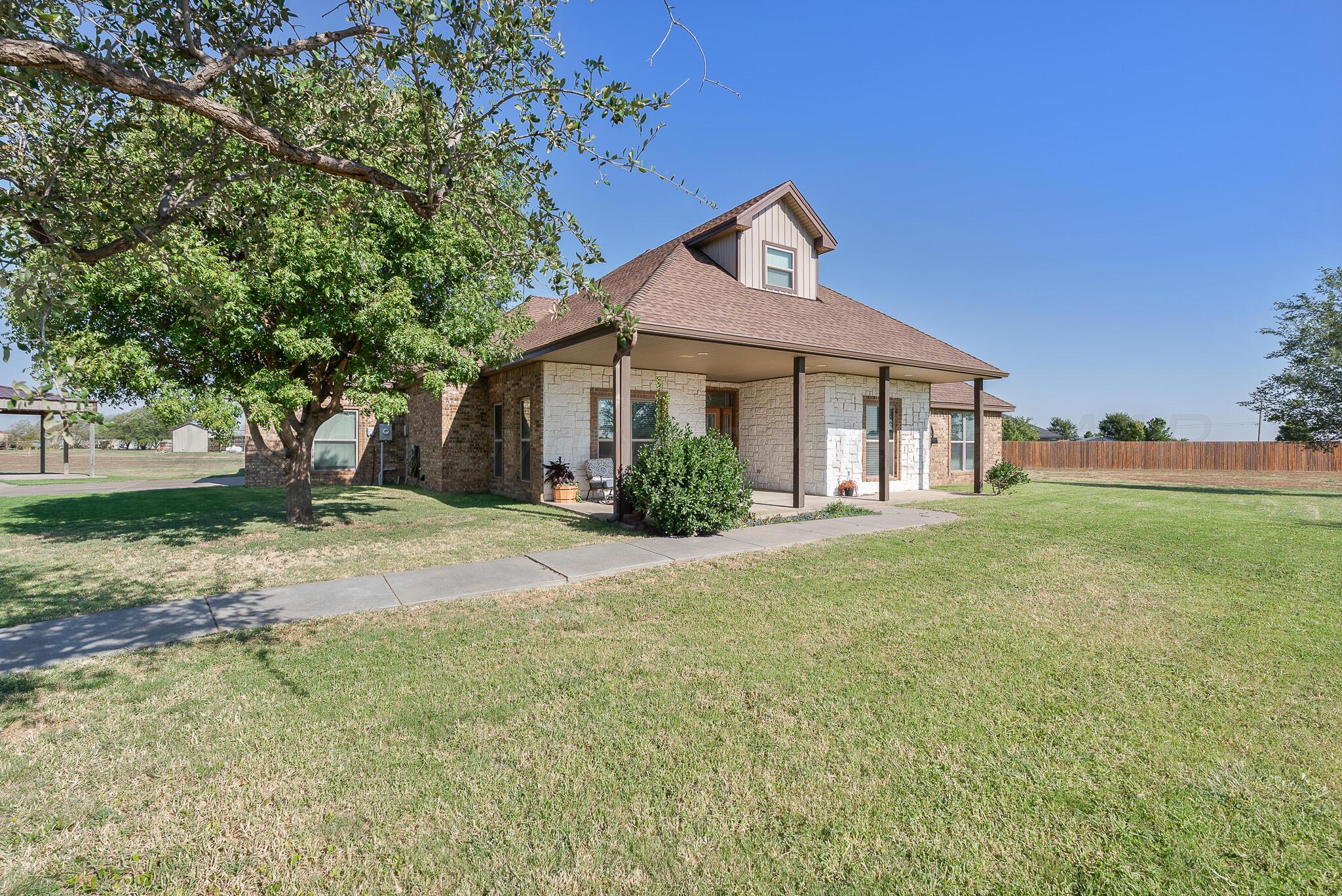 4800 Buffalo Springs Trail Property Photo 3