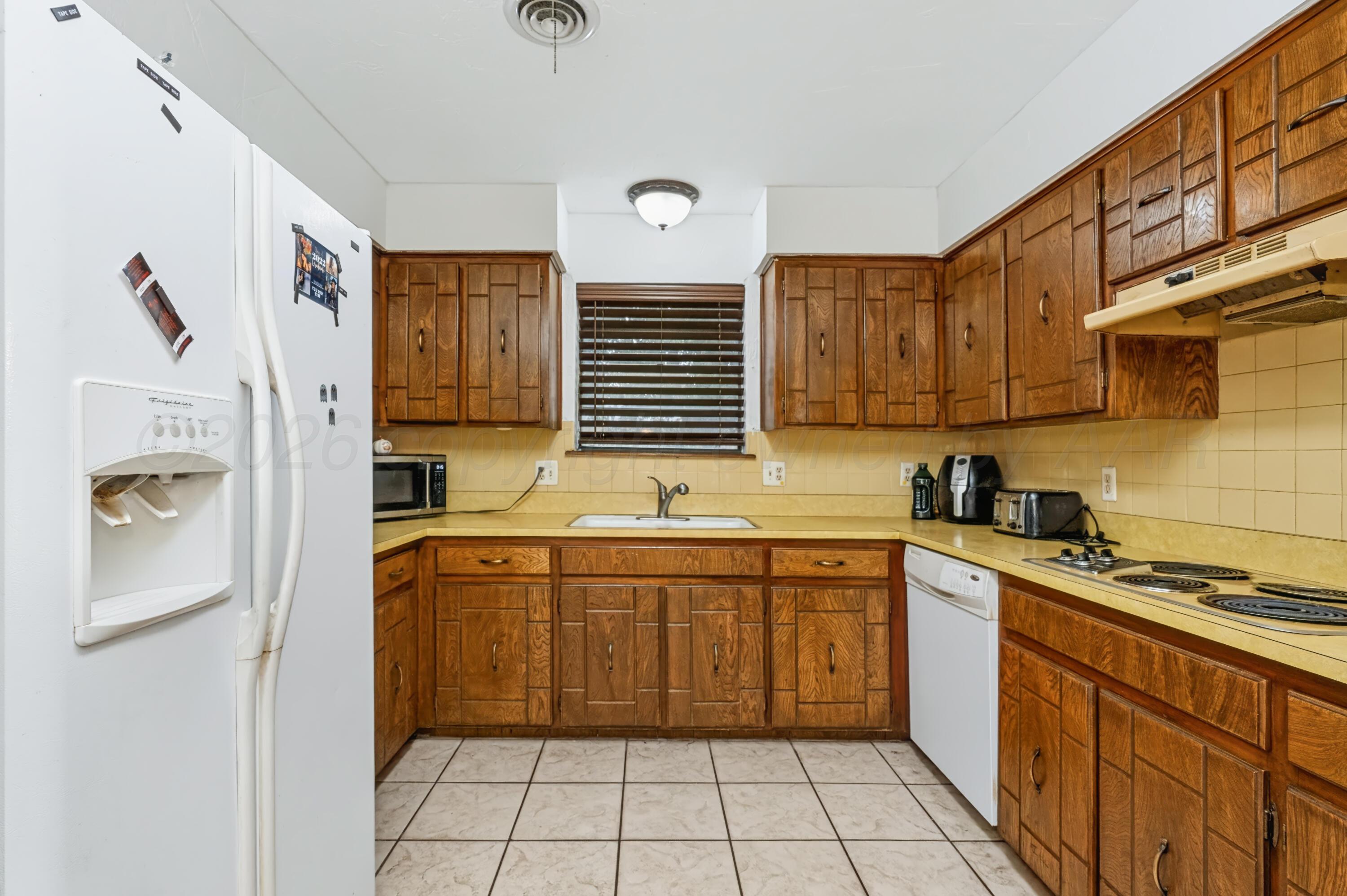 6805 Blacksmith Lane Property Photo 10