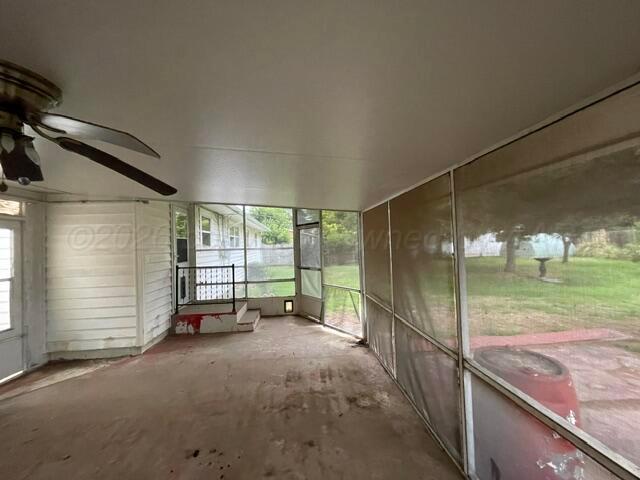 1118 Norman Avenue Property Photo 4