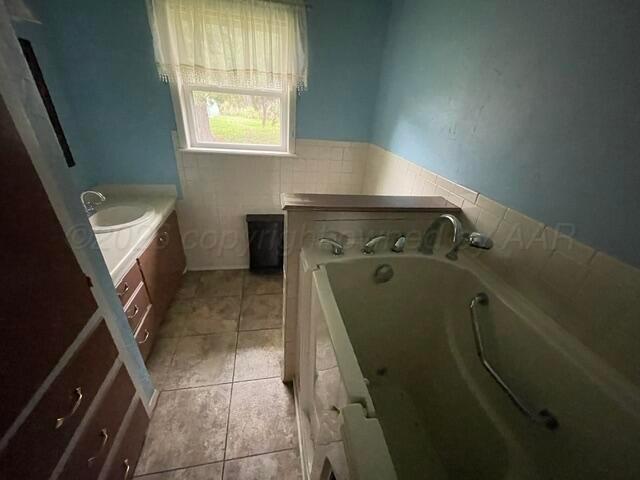 1118 Norman Avenue Property Photo 16