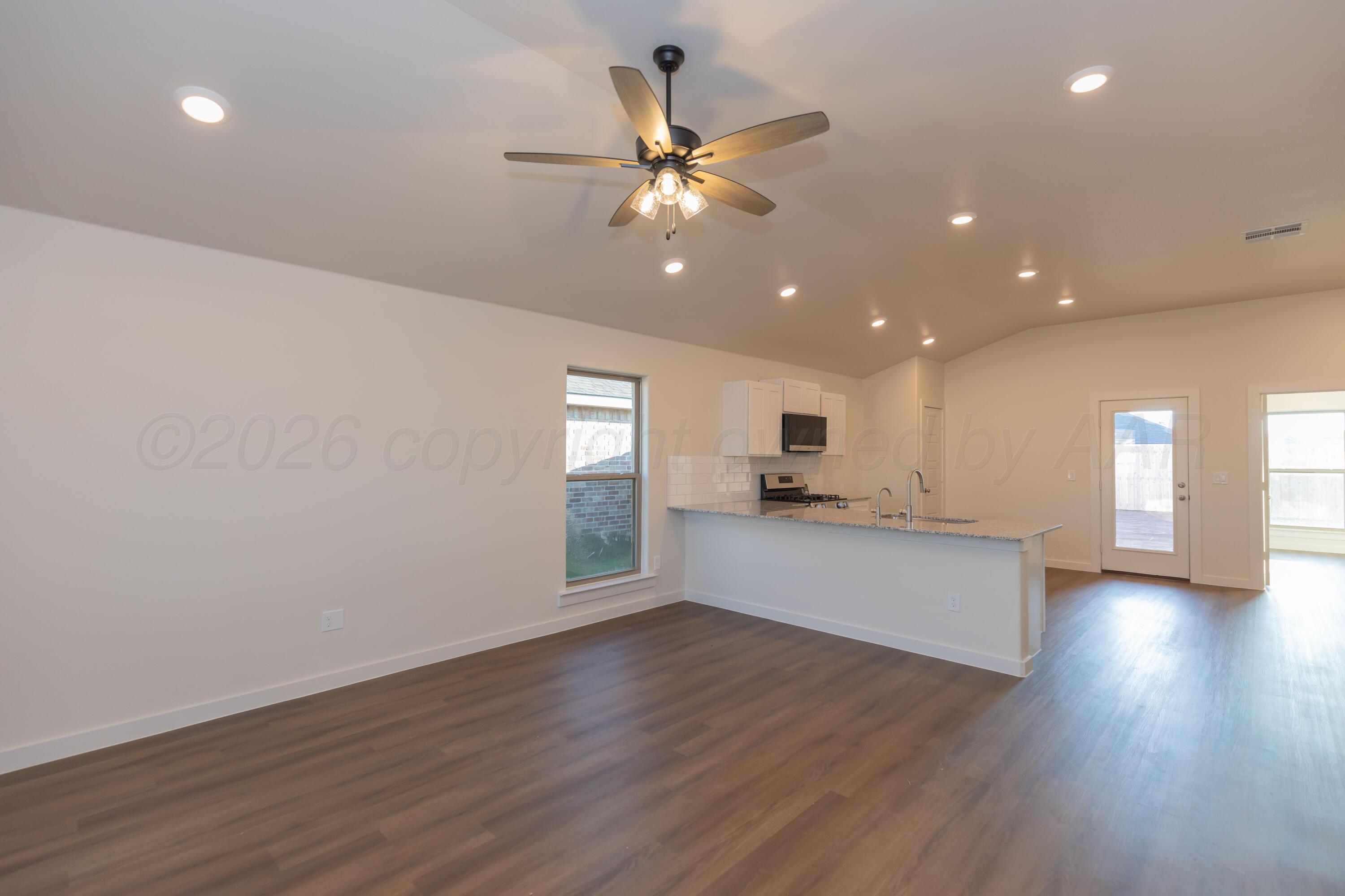 2905 Kirkpatrick Drive Property Photo 4