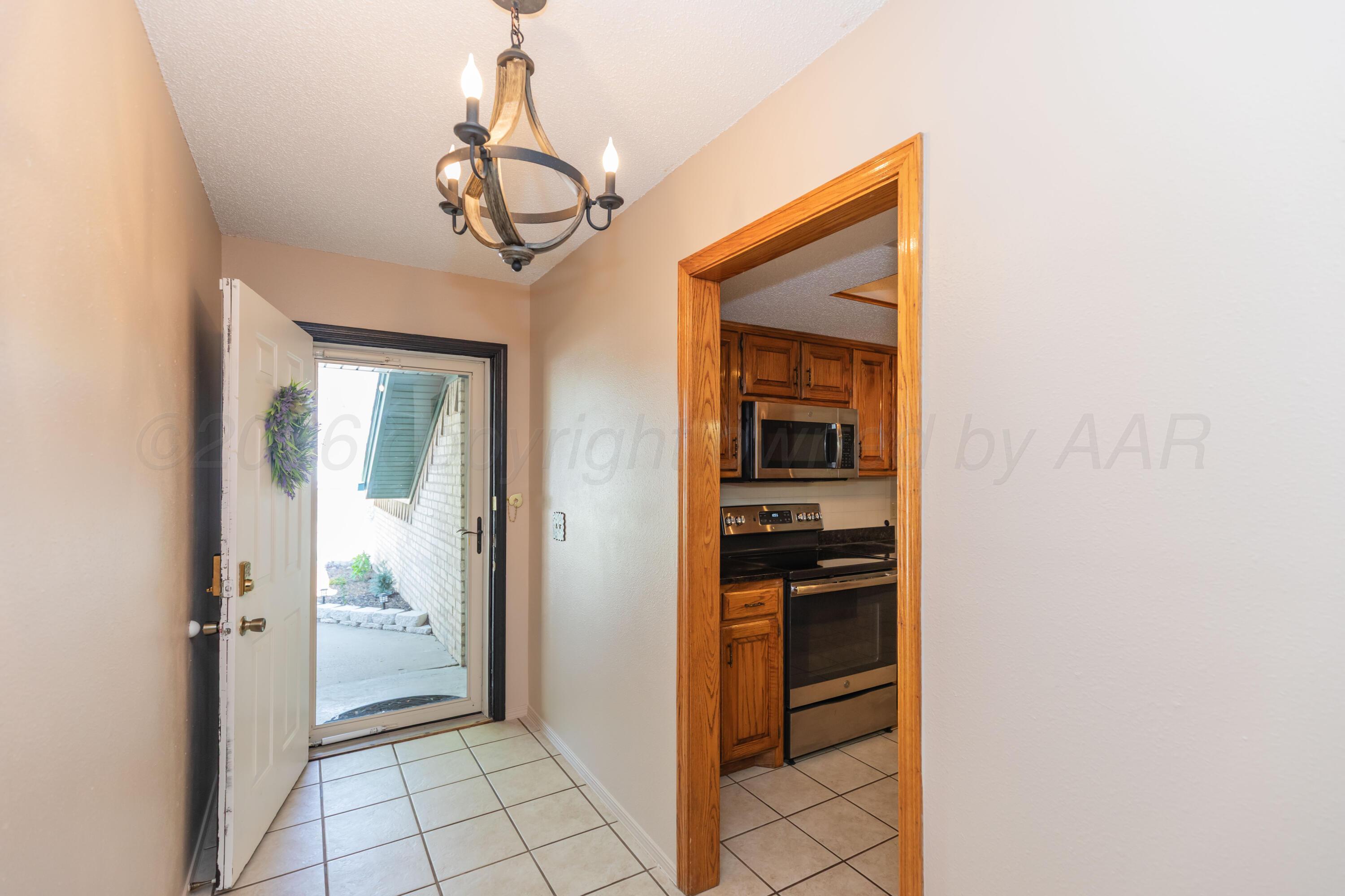 1324 Montclair Drive Property Photo 4