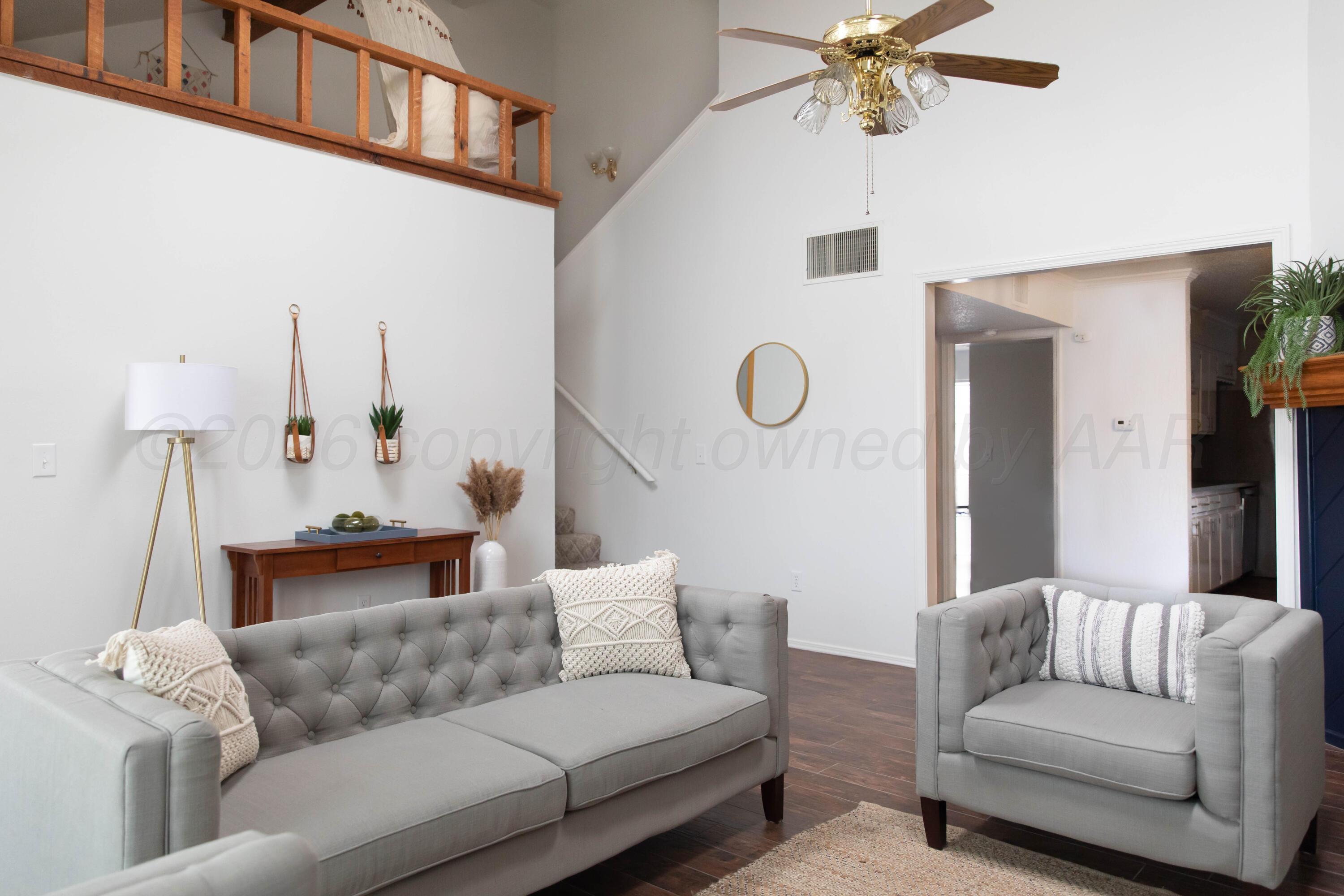 5761 Wabash Street Property Photo 4