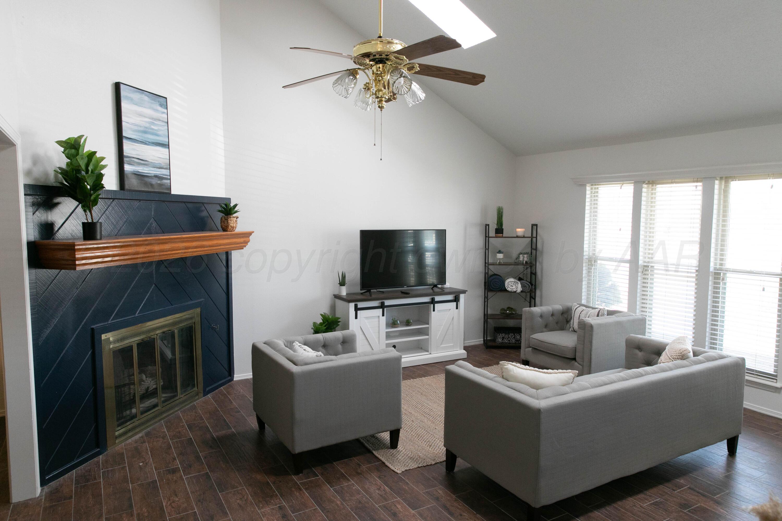 5761 Wabash Street Property Photo 5