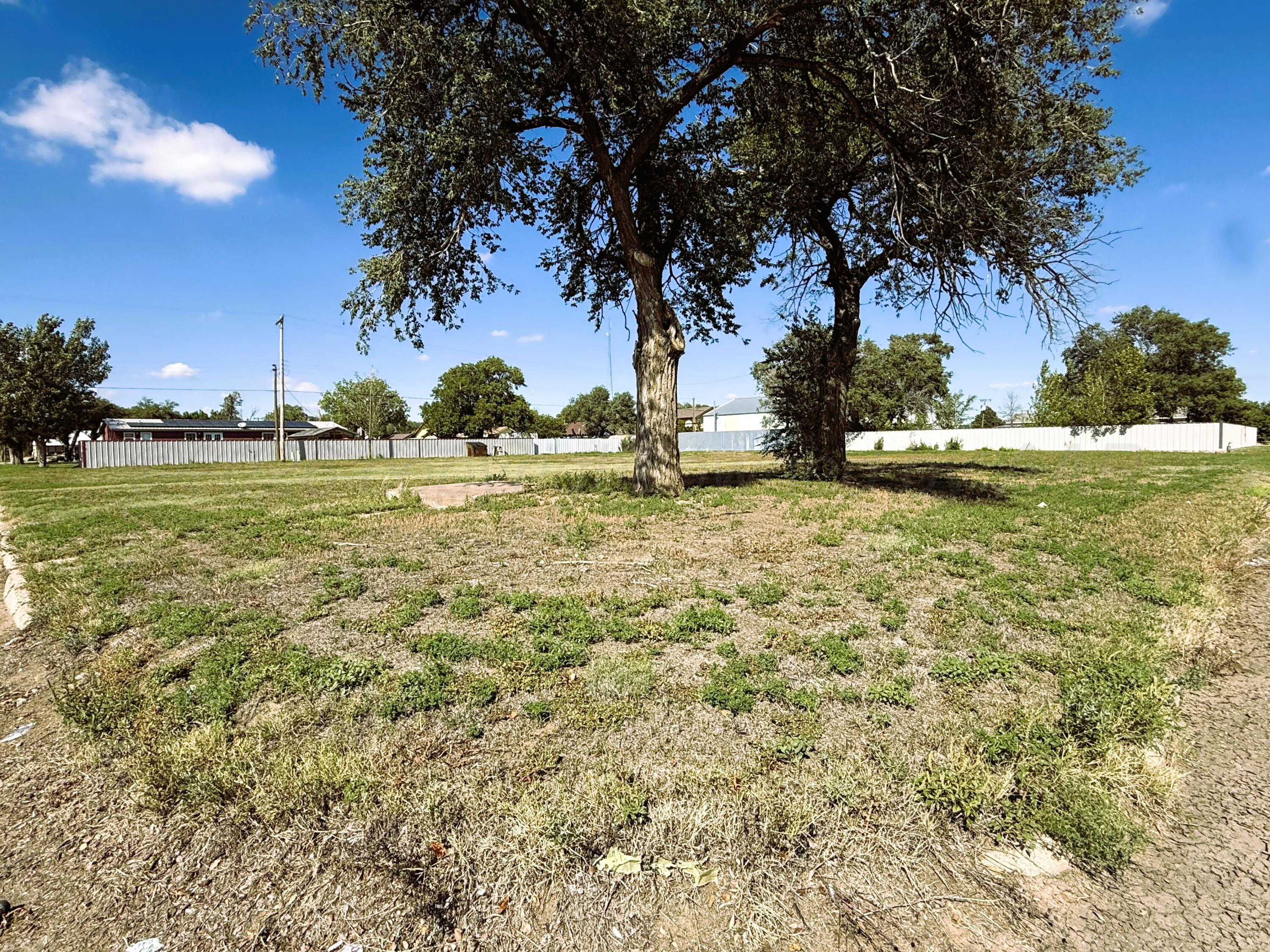 N 2nd Street Property Photo 1