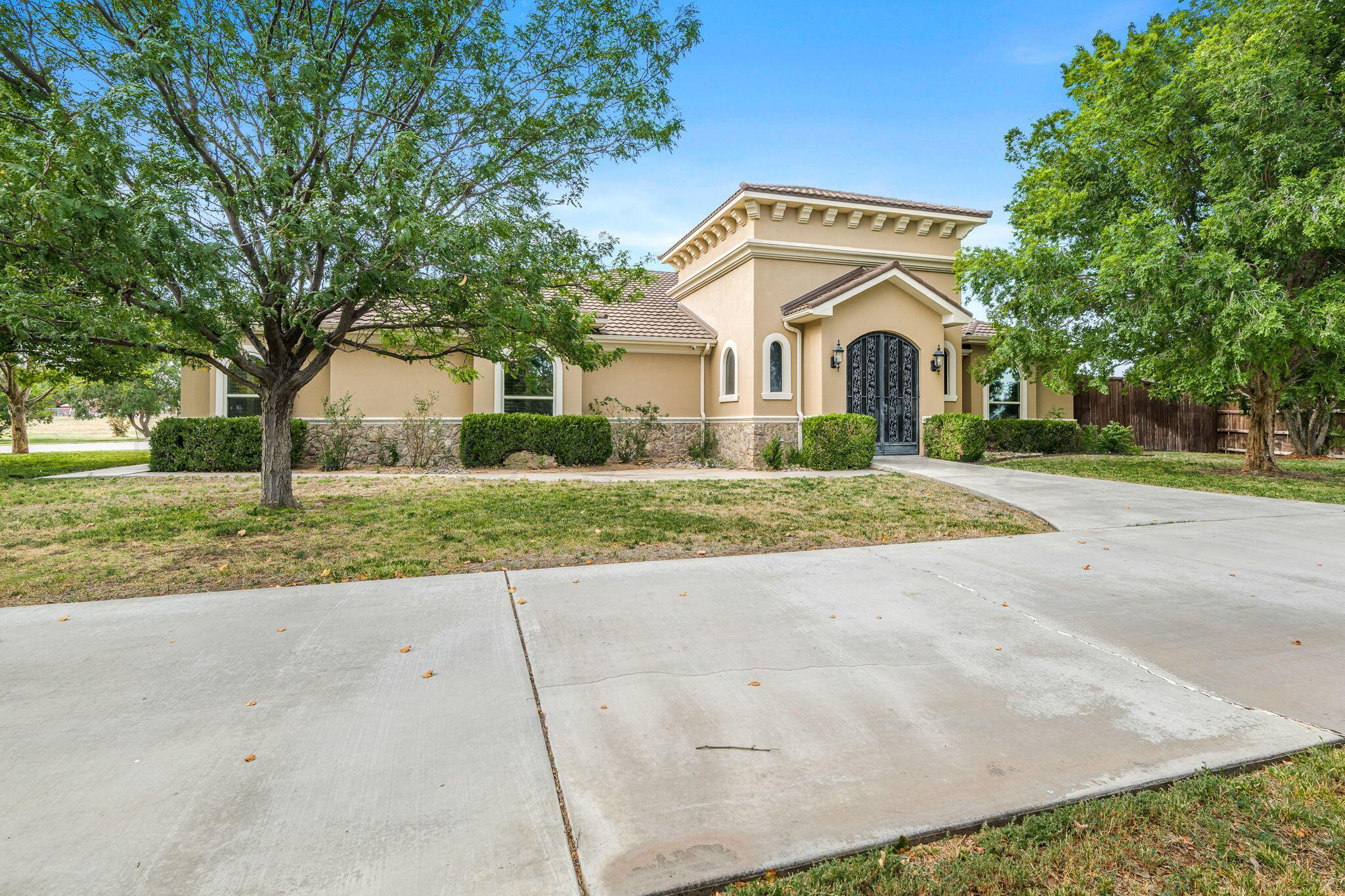 11213 Collin Wade Road Property Photo 1