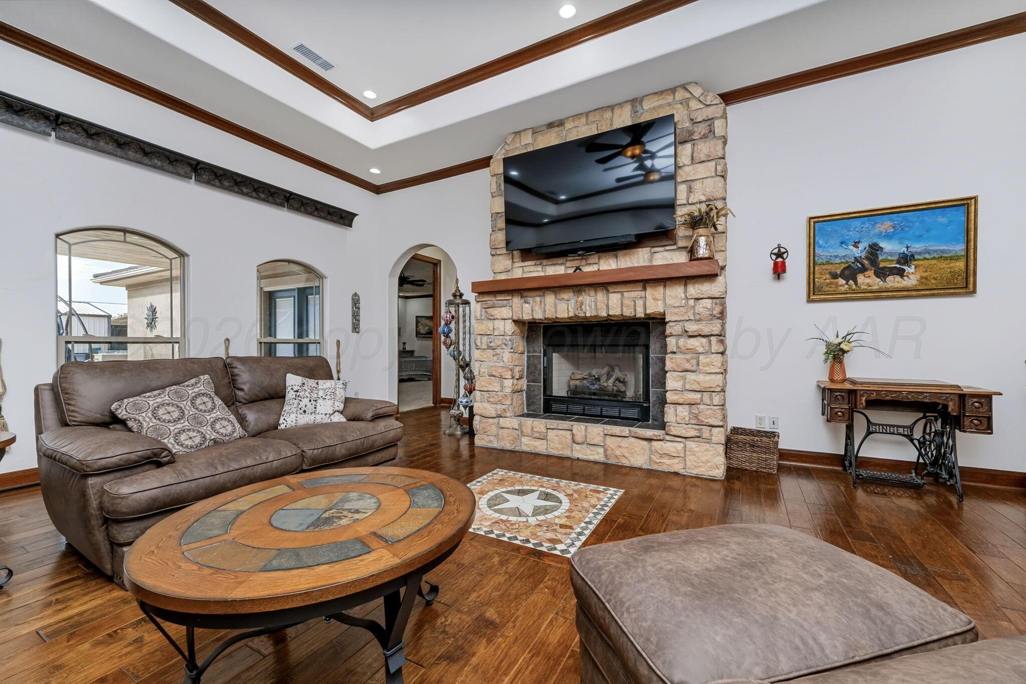 11213 Collin Wade Road Property Photo 7