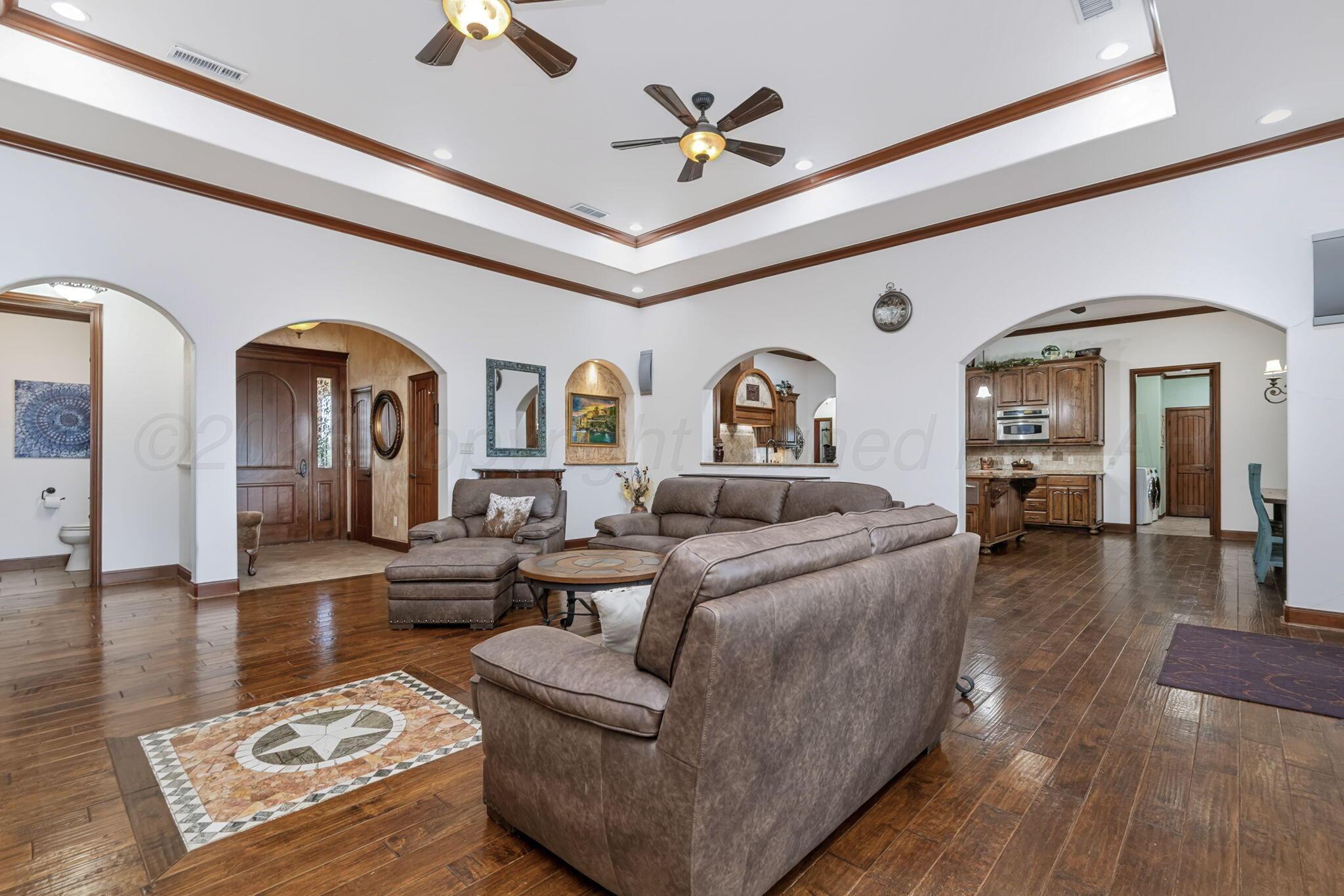 11213 Collin Wade Road Property Photo 9