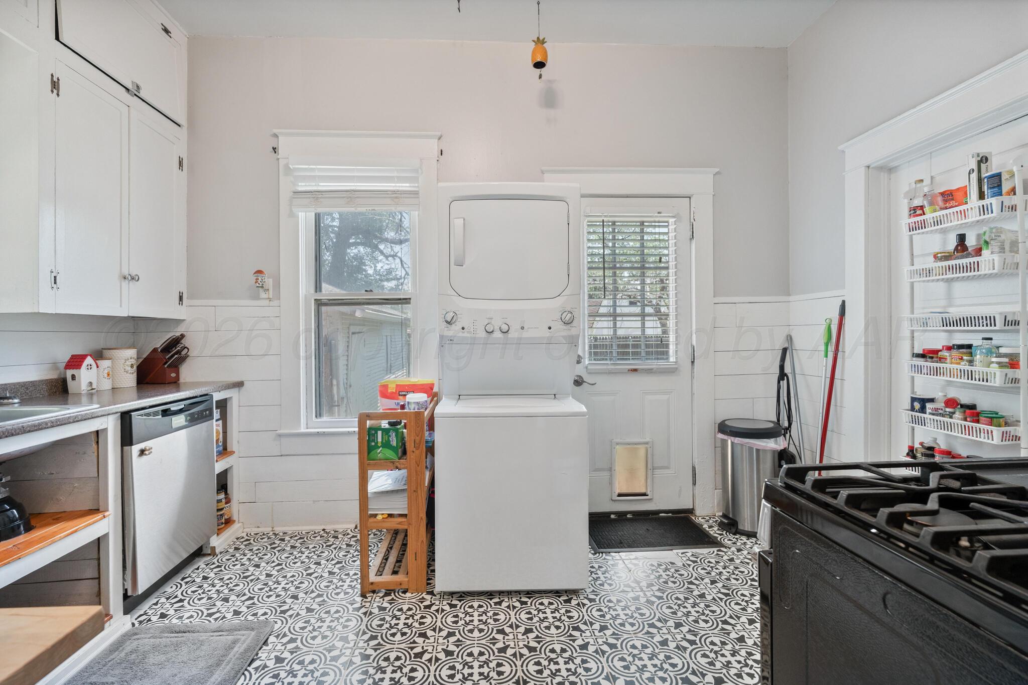 3405 S Jackson Street Property Photo 14