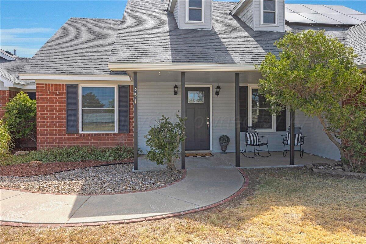 351 Cactus Drive Property Photo 4