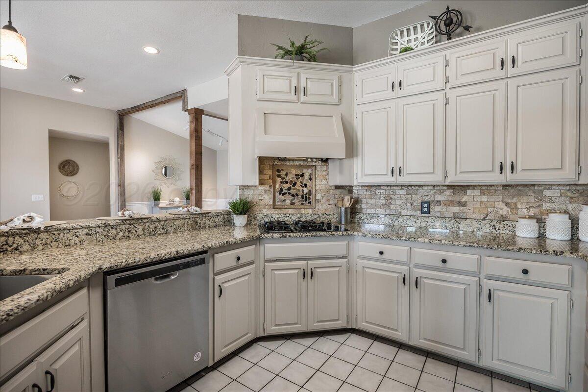 351 Cactus Drive Property Photo 11