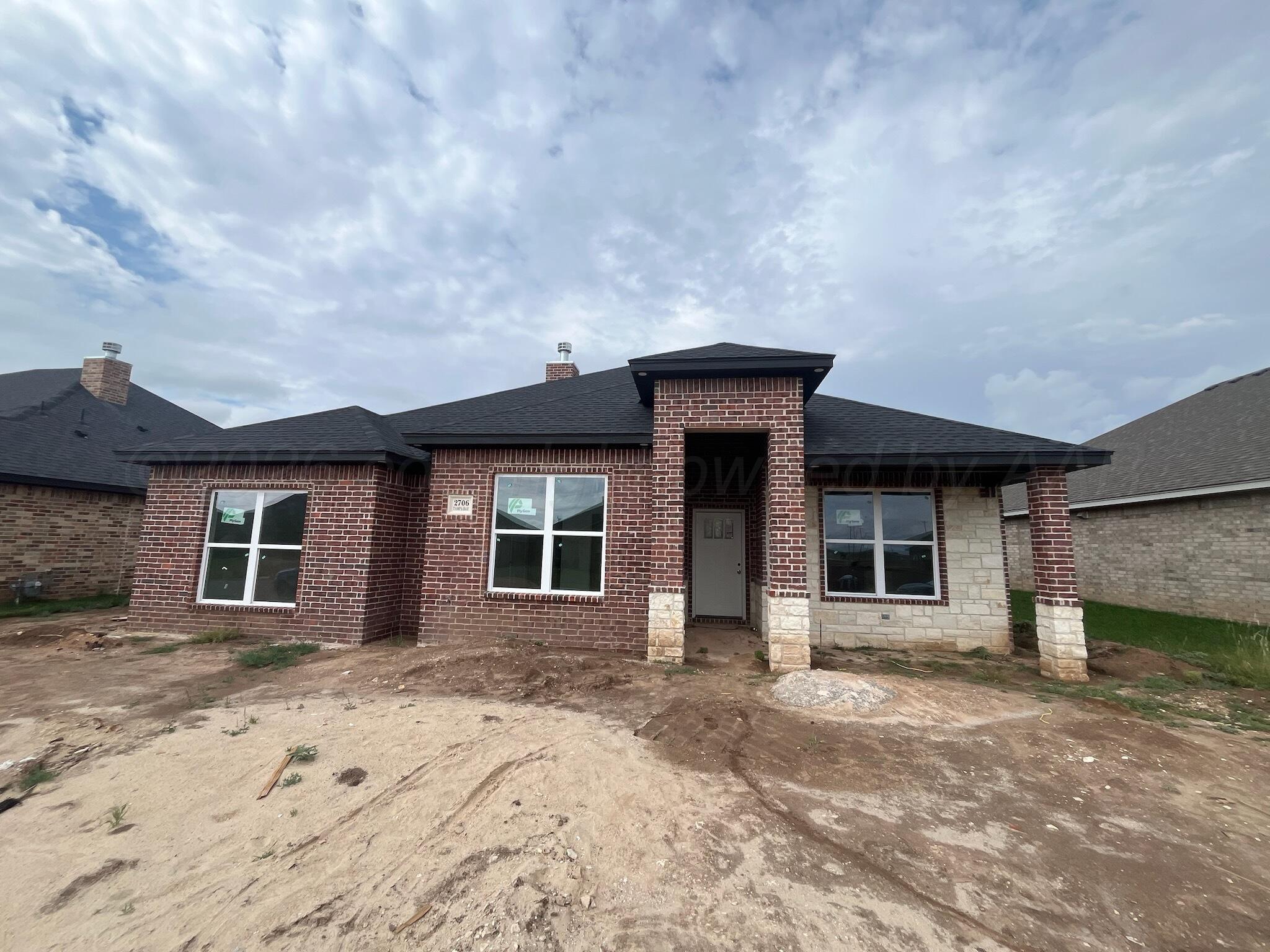 2706 TAMPA BAY Avenue Property Photo 1