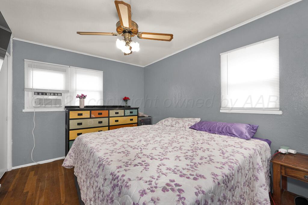 2408 N Spring Street Property Photo 16
